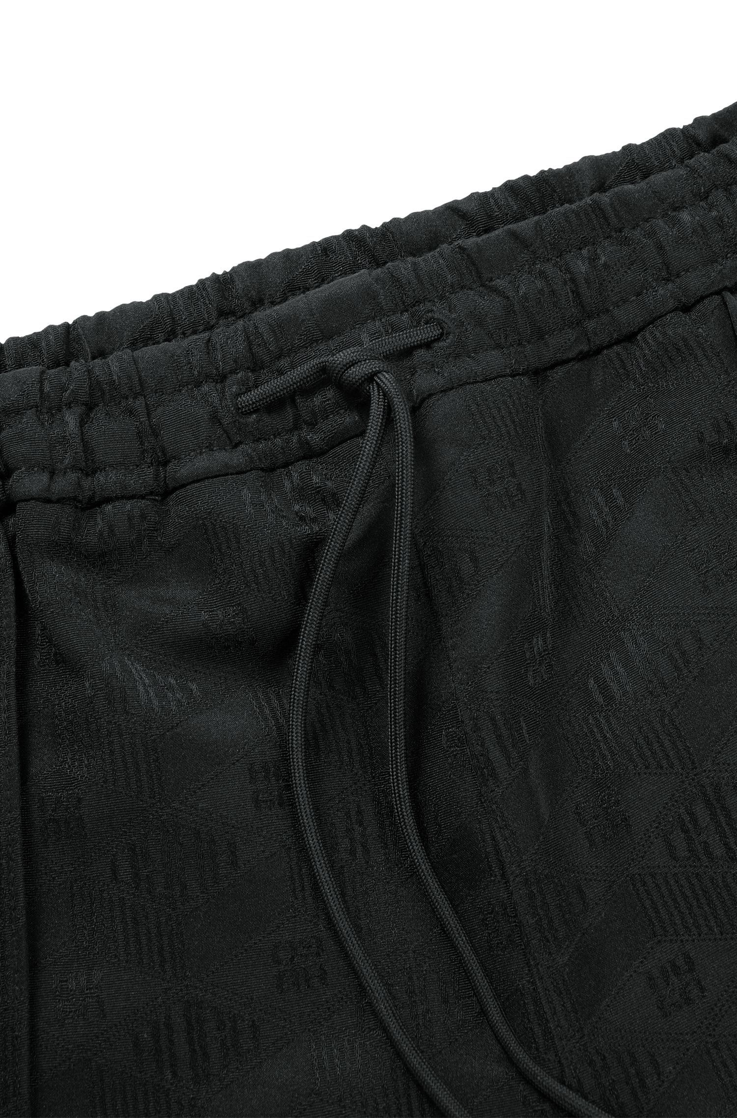 HUGO - Quần shorts dáng relaxed in logo hình học