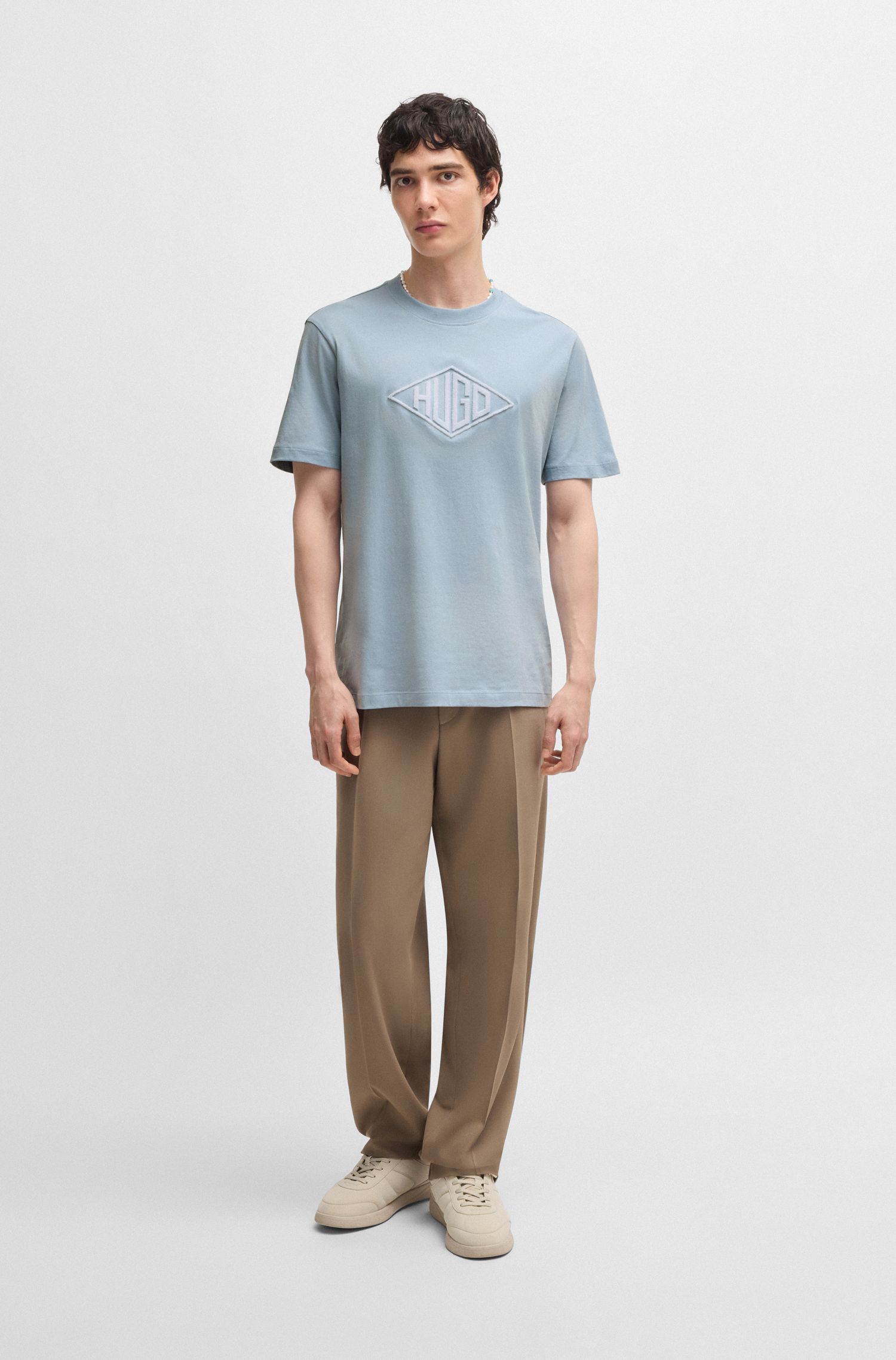 HUGO - Áo thun vải cotton jersey thêu logo hình