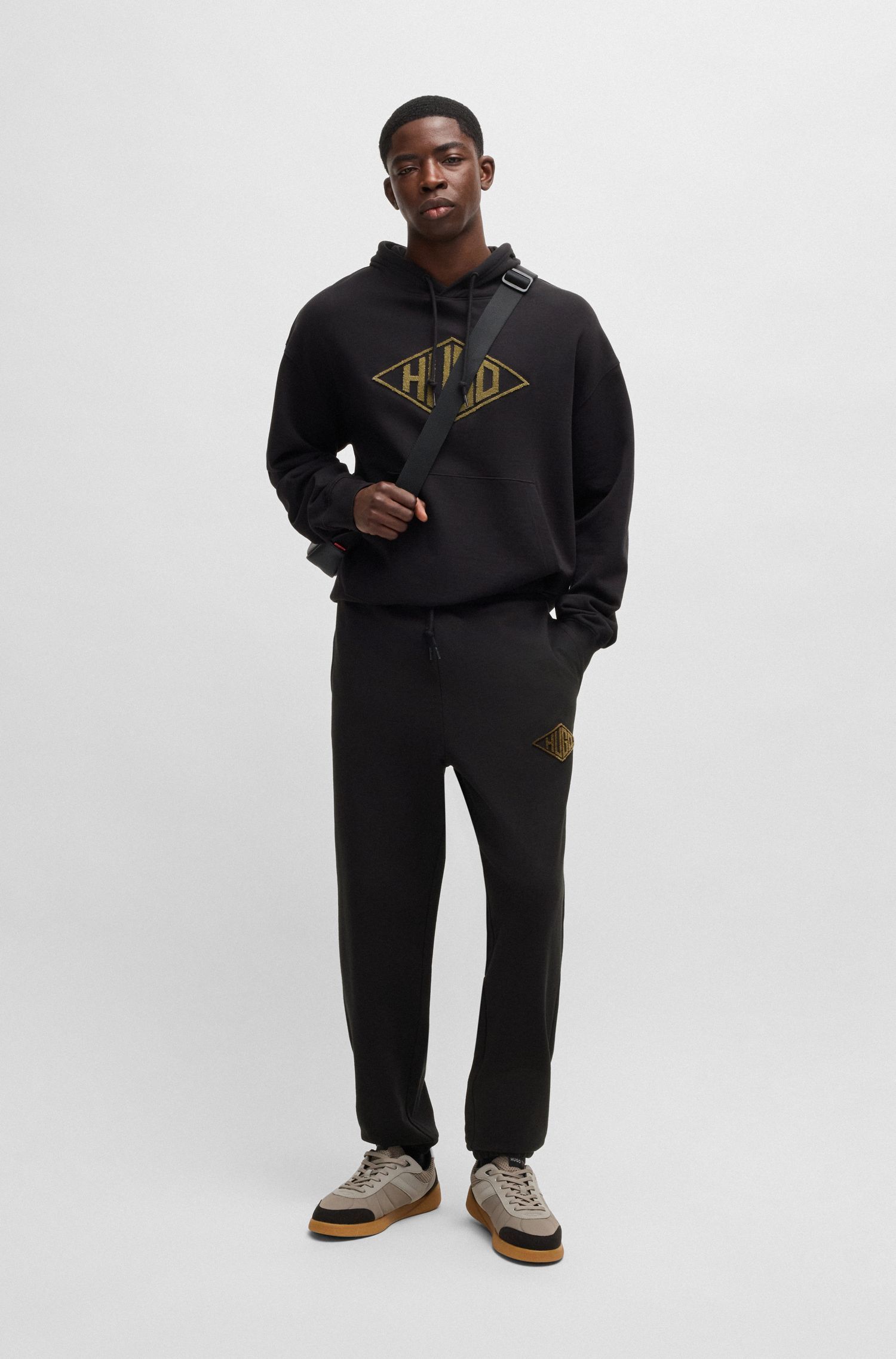 HUGO - Quần jogger vải cotton terry thêu logo