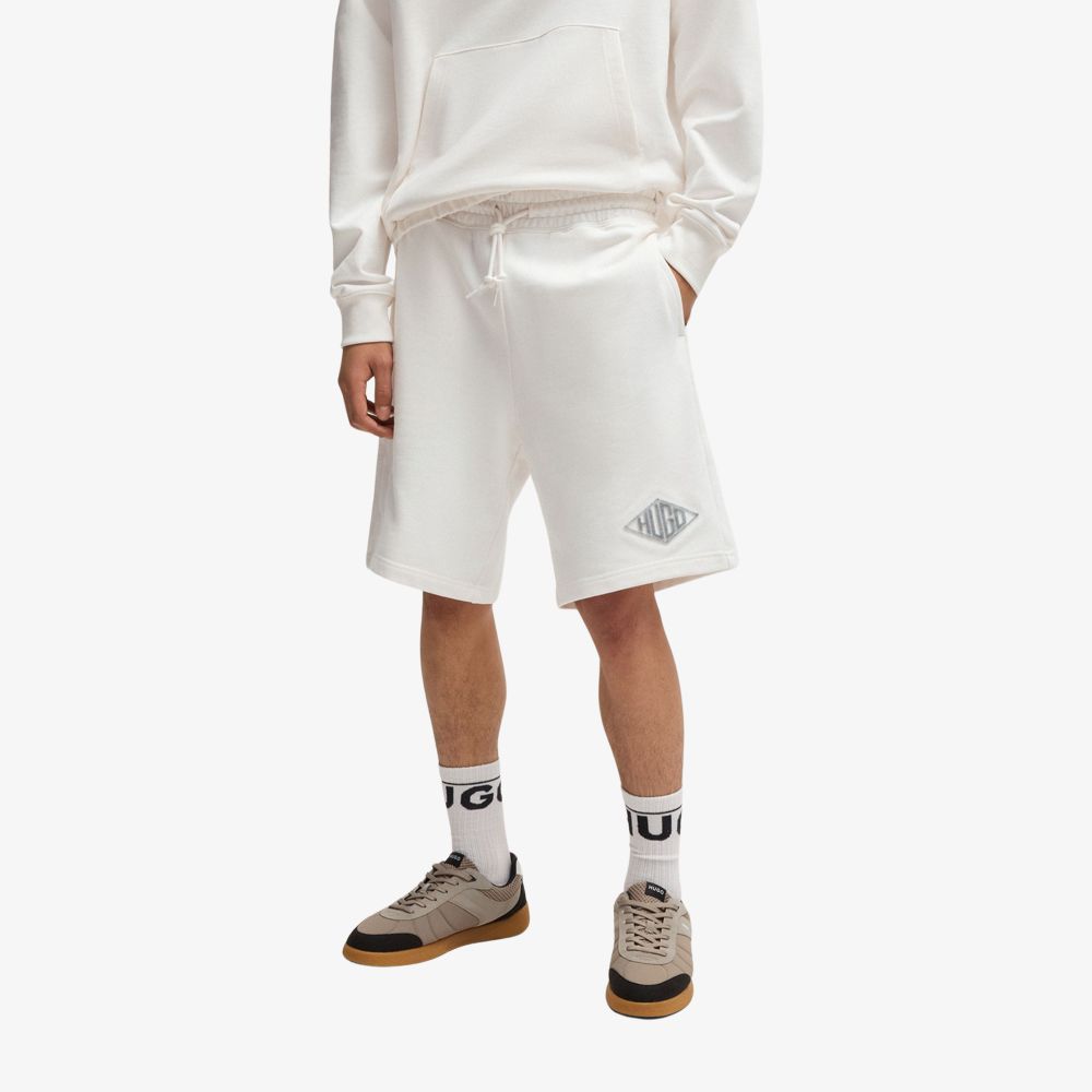 HUGO - Quần short vải cotton terry thêu logo