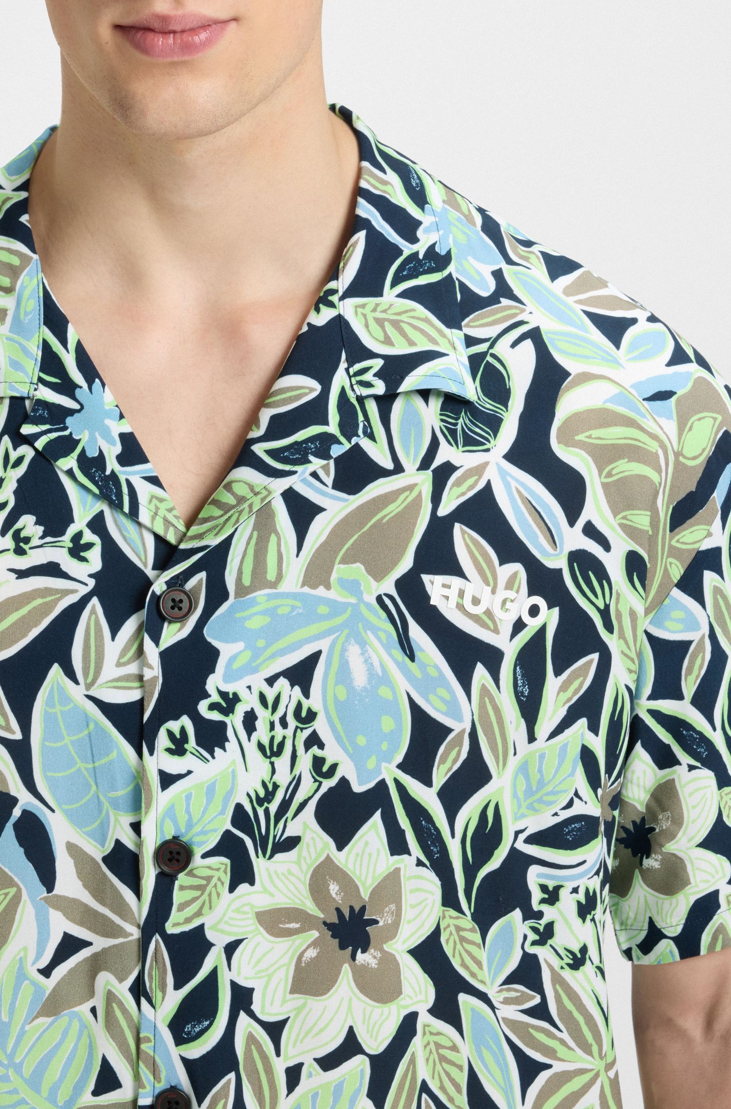 HUGO - Áo sơ mi đi biển dáng relaxed fit có hoa văn