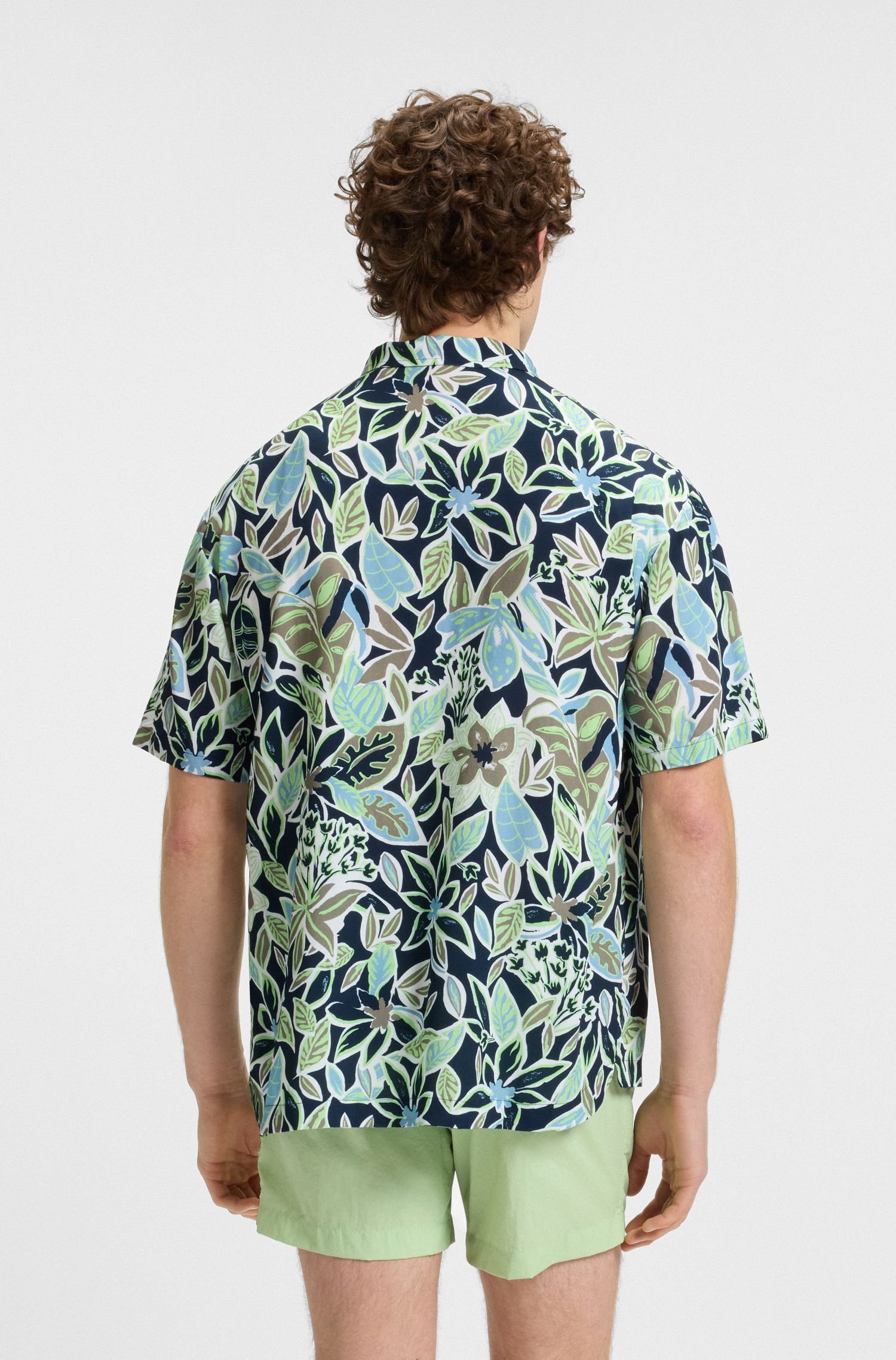 HUGO - Áo sơ mi đi biển dáng relaxed fit có hoa văn