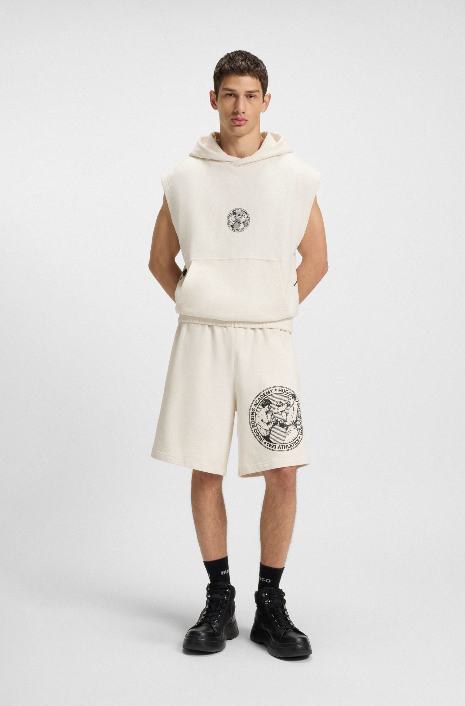 HUGO - Quần shorts cotton terry in hình boxing
