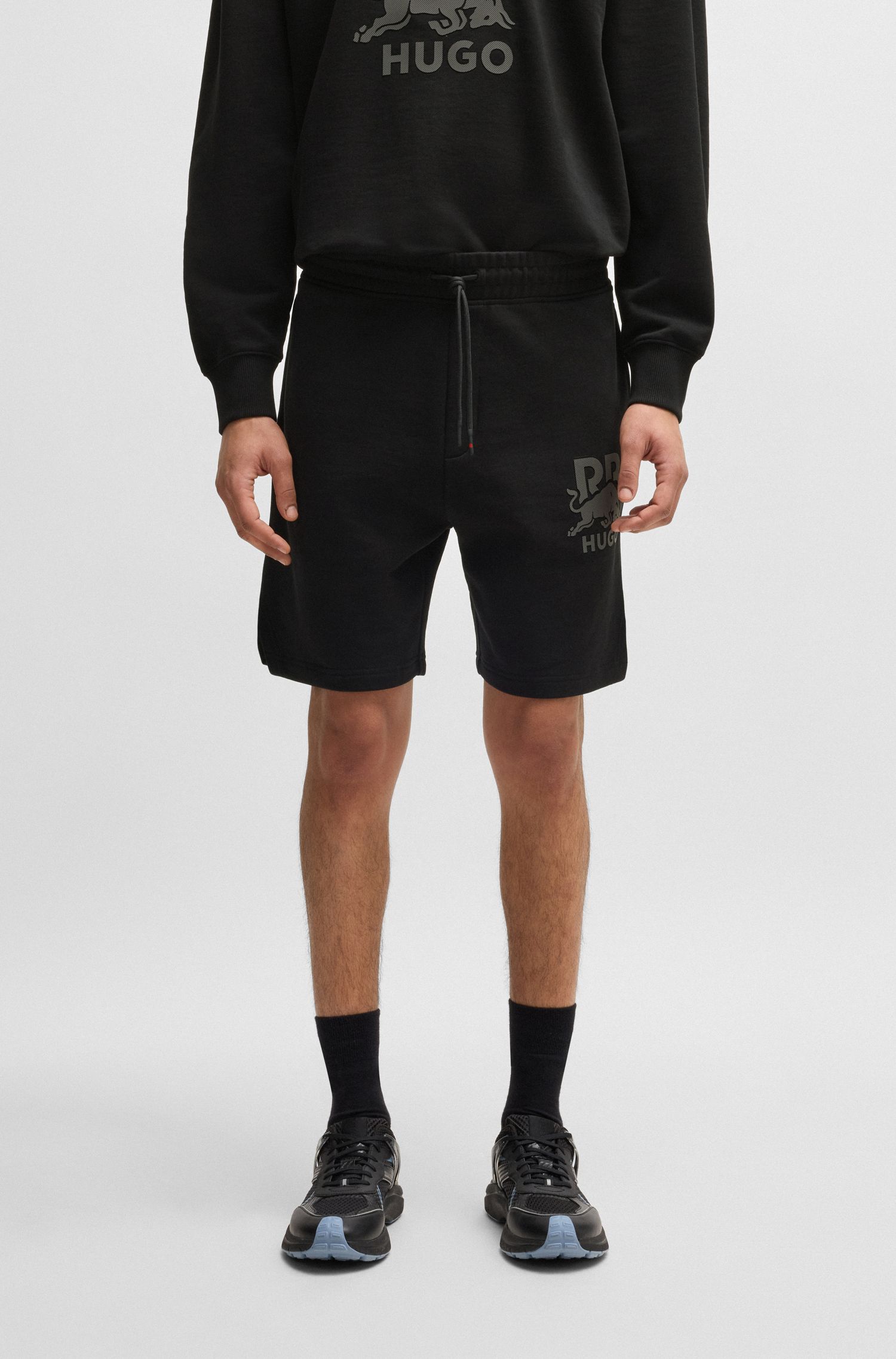 HUGO x RB Quần short cotton terry logo carbon in ẩn