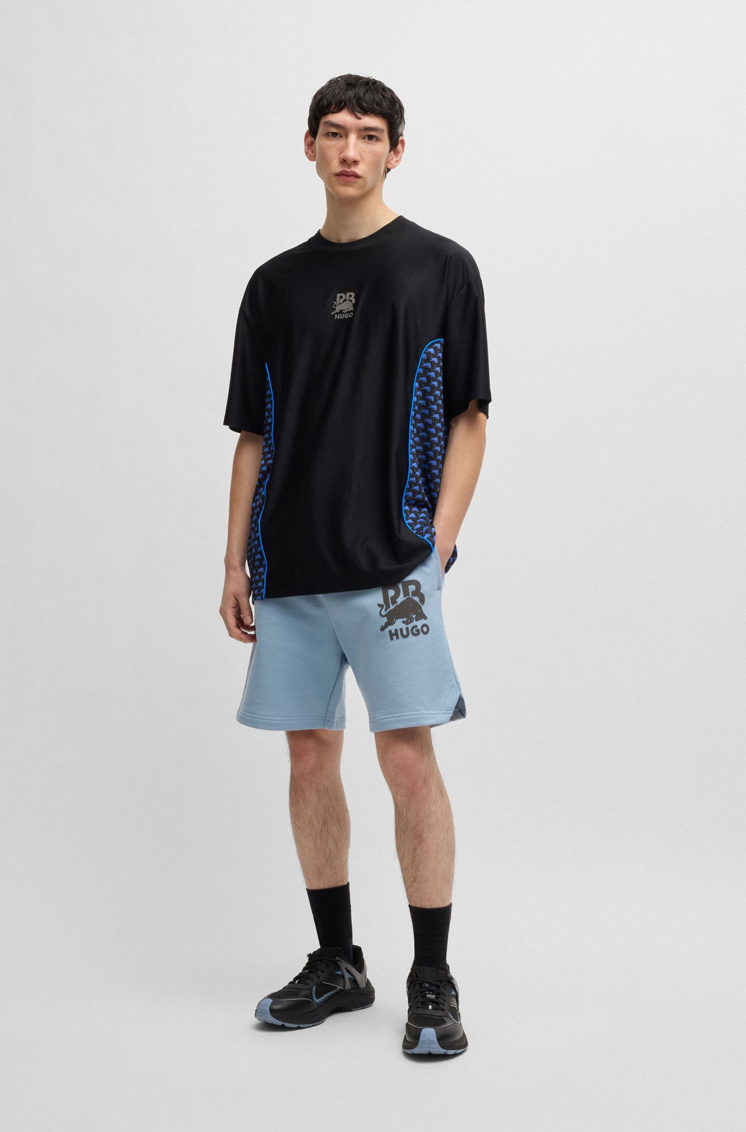 HUGO x RB Quần short cotton terry logo carbon in ẩn