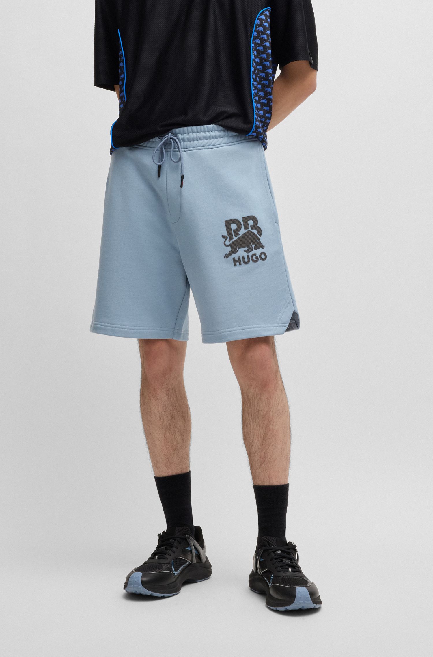 HUGO x RB Quần short cotton terry logo carbon in ẩn