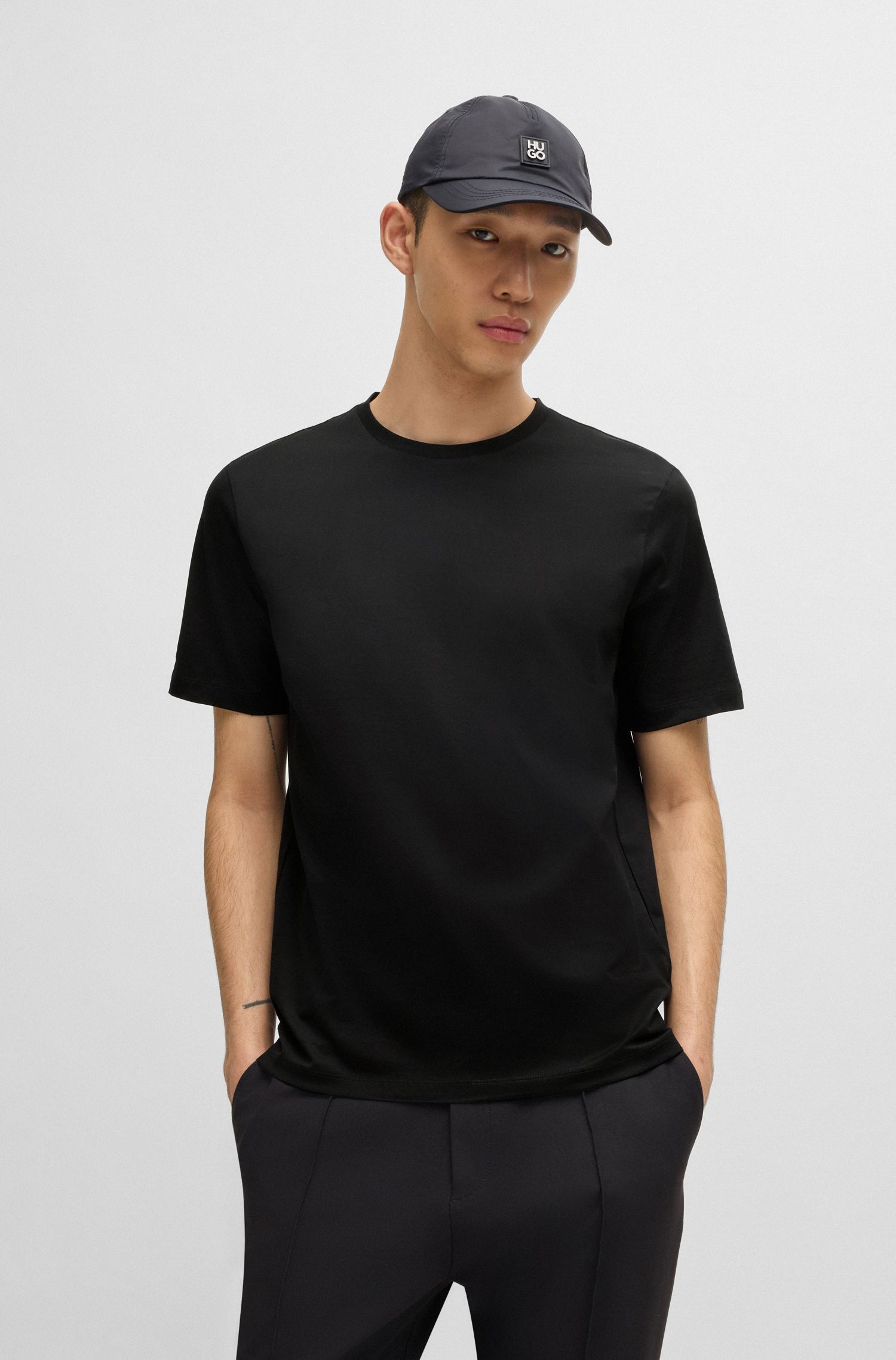 Áo thun dáng slim fit vải cotton mercerised