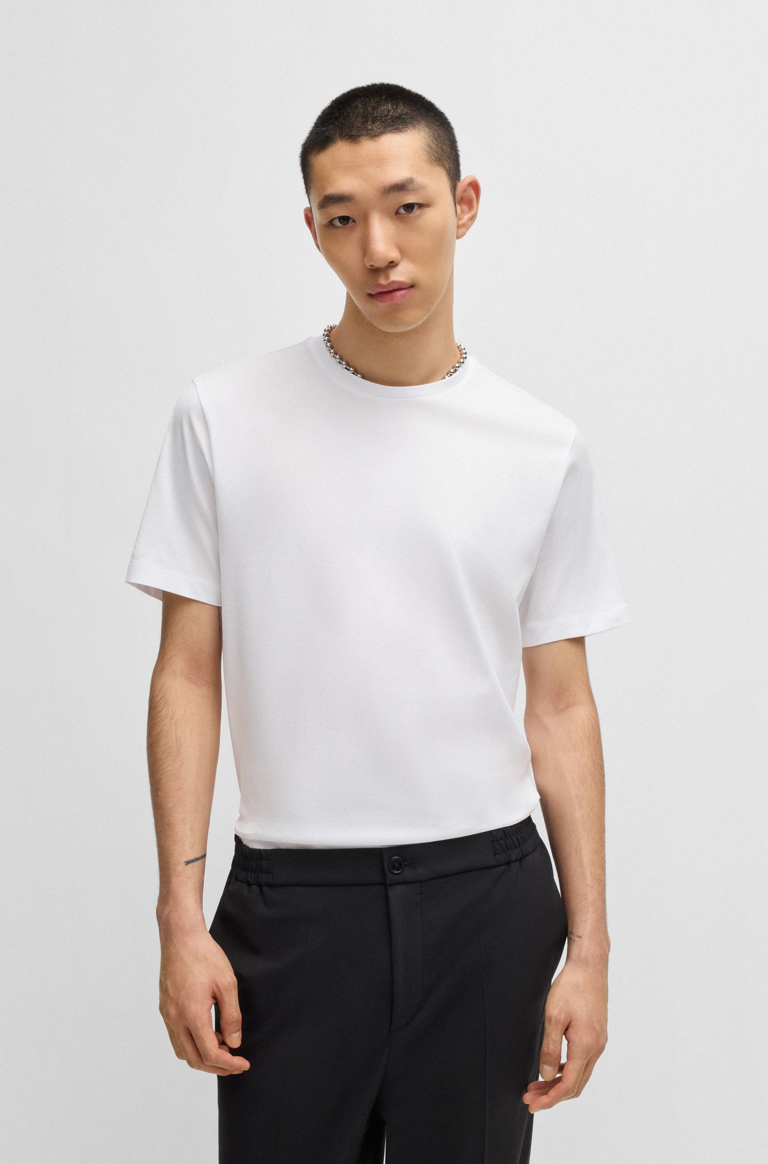 Áo thun dáng slim fit vải cotton mercerised