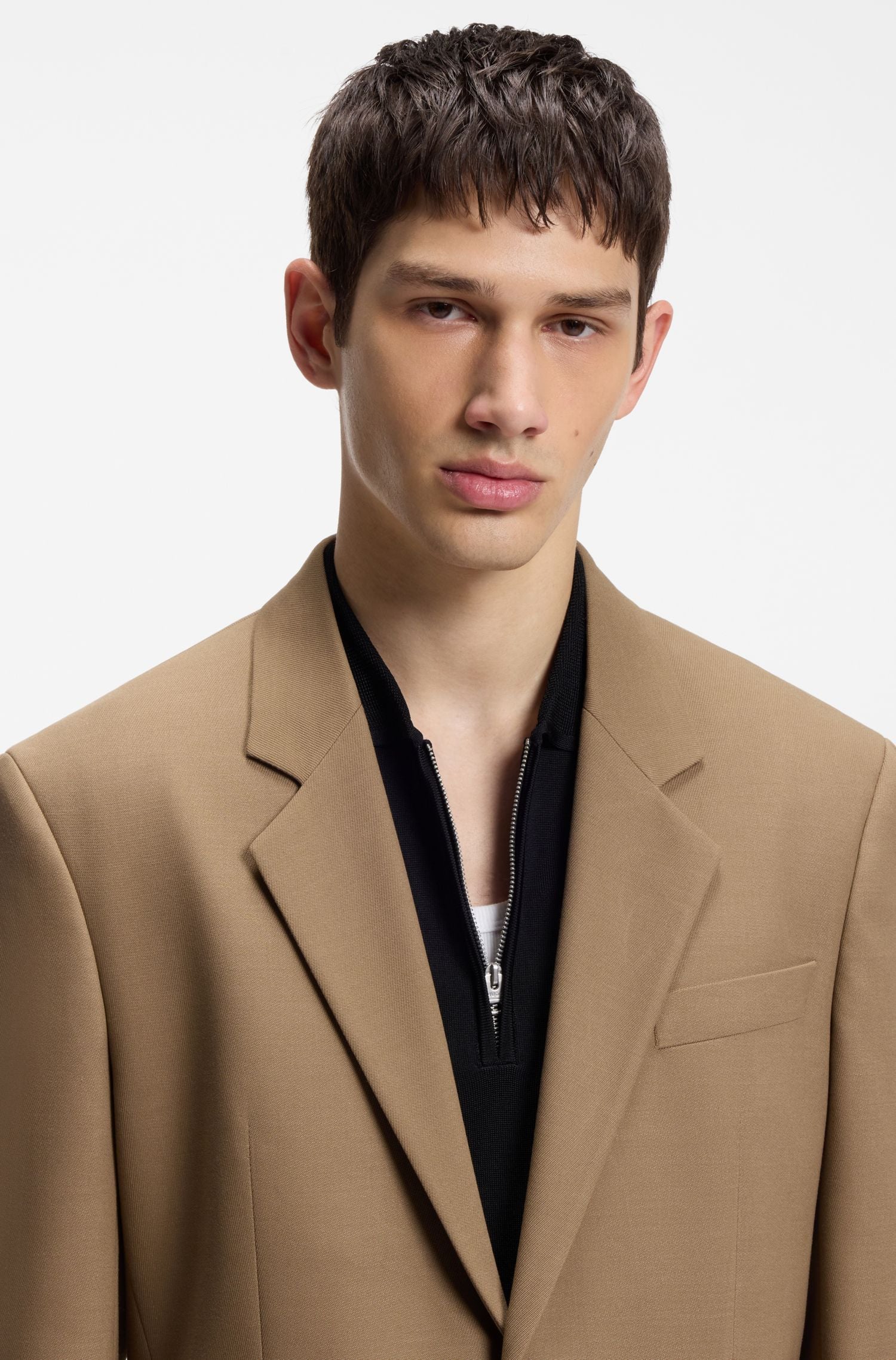 Áo blazer vải twill co giãn hiệu suất kiểu dáng hiện đại