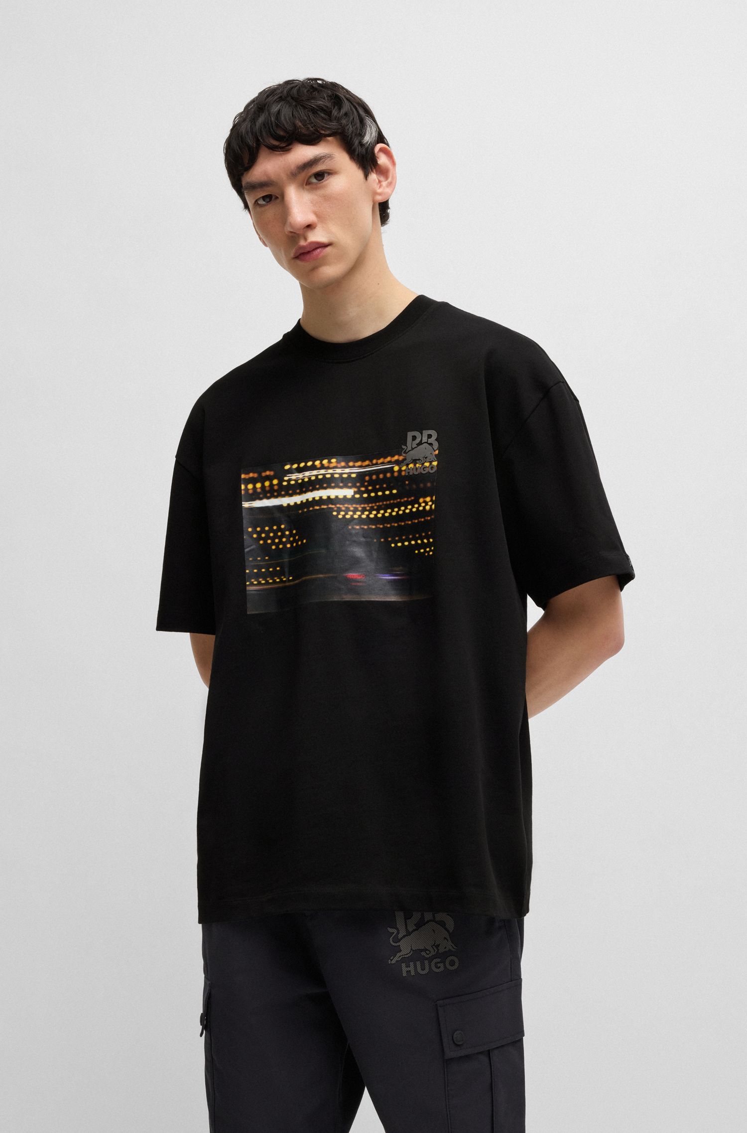 HUGO x RB Áo thun cotton họa tiết đua xe