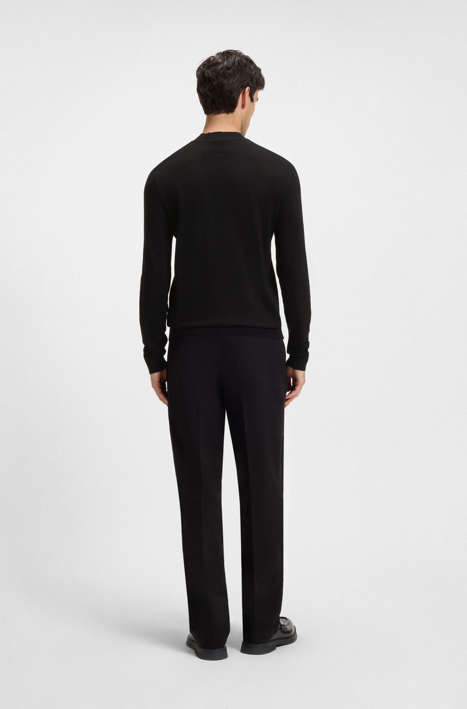 HUGO - Áo len cổ cao dáng slim fit