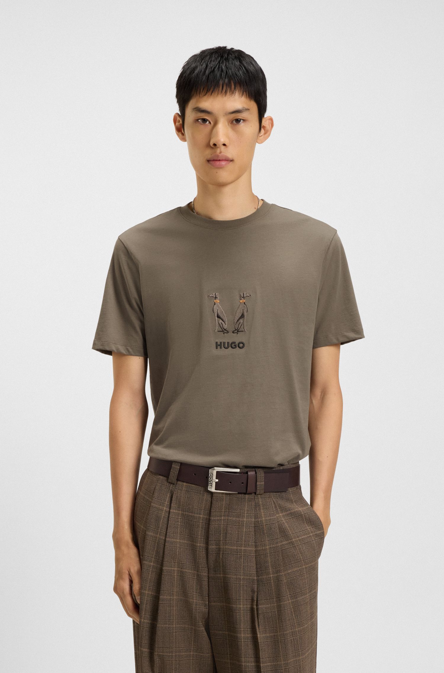 HUGO - Áo thun cotton jersey in logo thêu nghệ thuật
