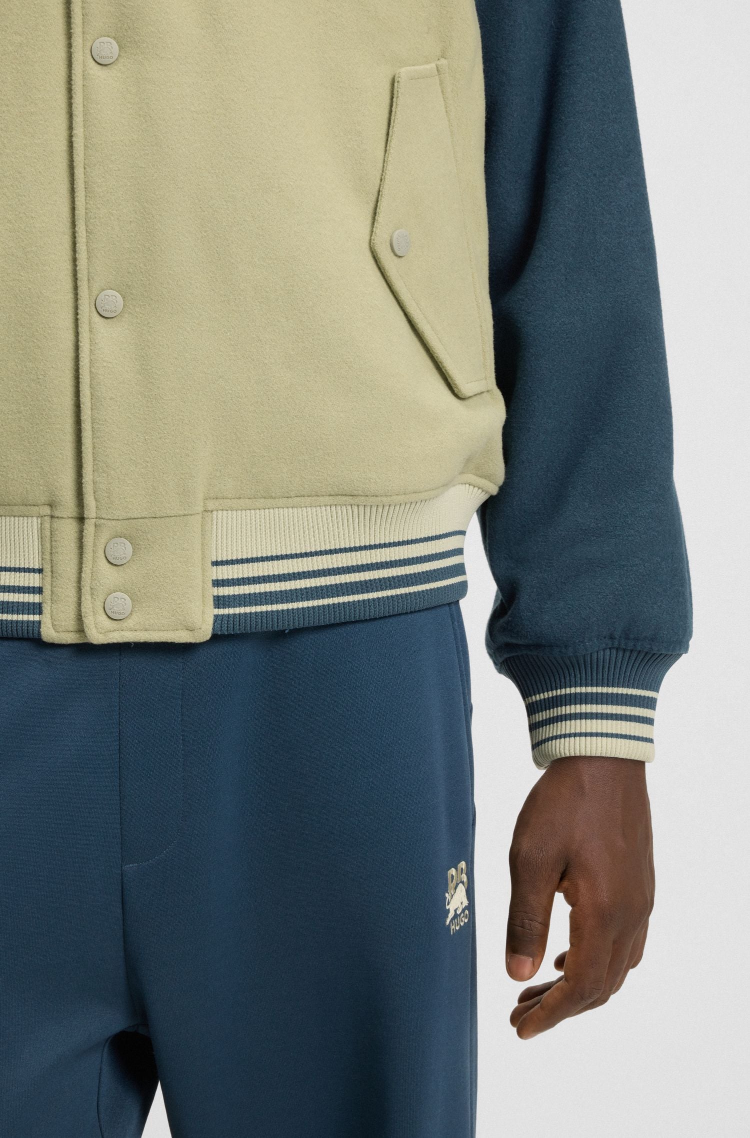 Áo khoác varsity HUGO x RB dáng regular-fit với hình in bò tót Racing Bulls