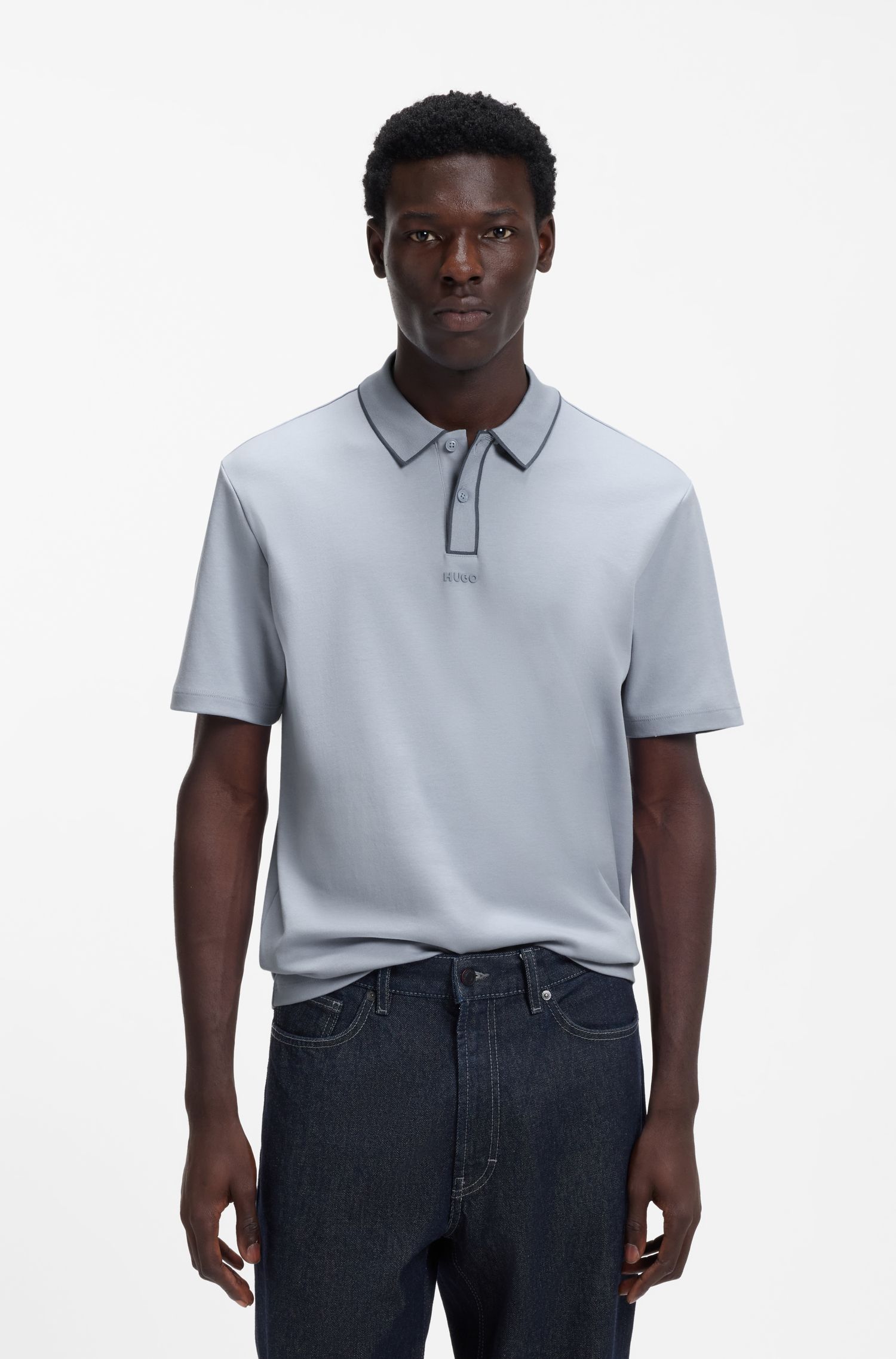Áo polo chất liệu cotton jersey với viền tương phản