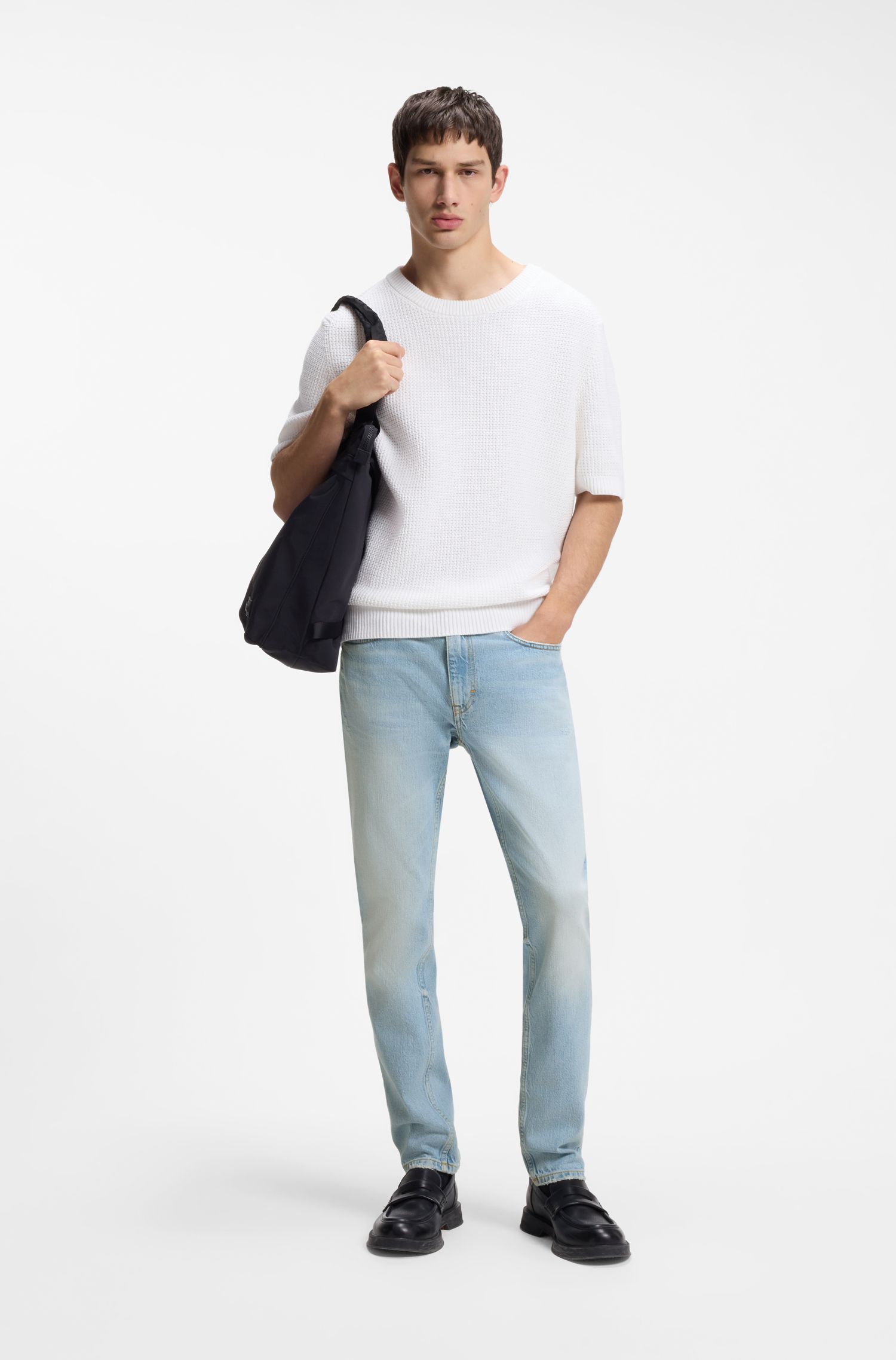 HUGO - Quần jeans slim fit sát màu xanh dương sáng, chất liệu denim co giãn