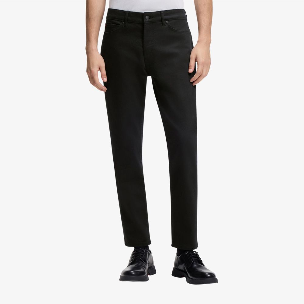 Quần jeans tapered fit màu đen chất liệu denim điều hòa nhiệt độ