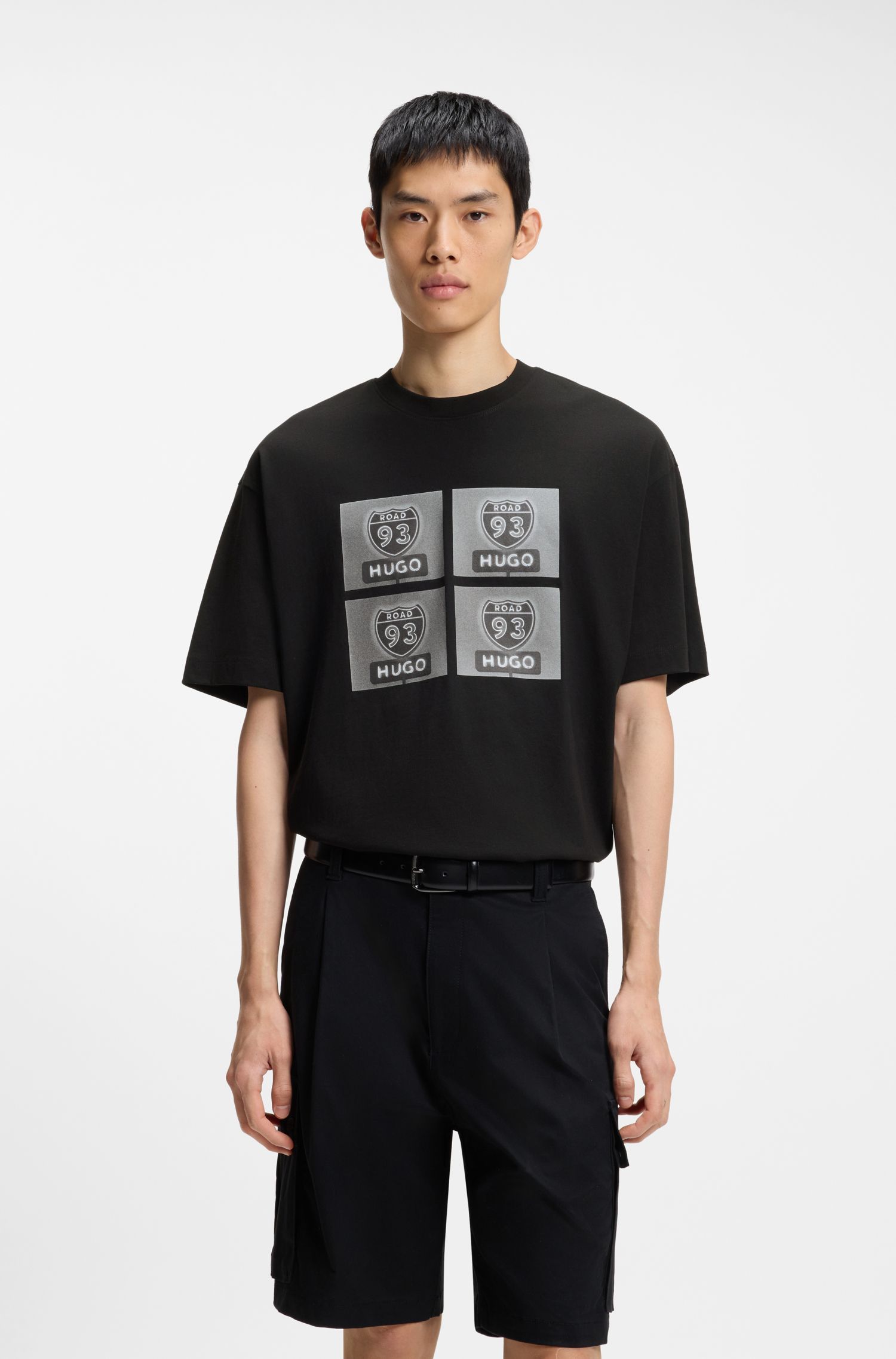 Áo thun cotton jersey với họa tiết phong cách biker