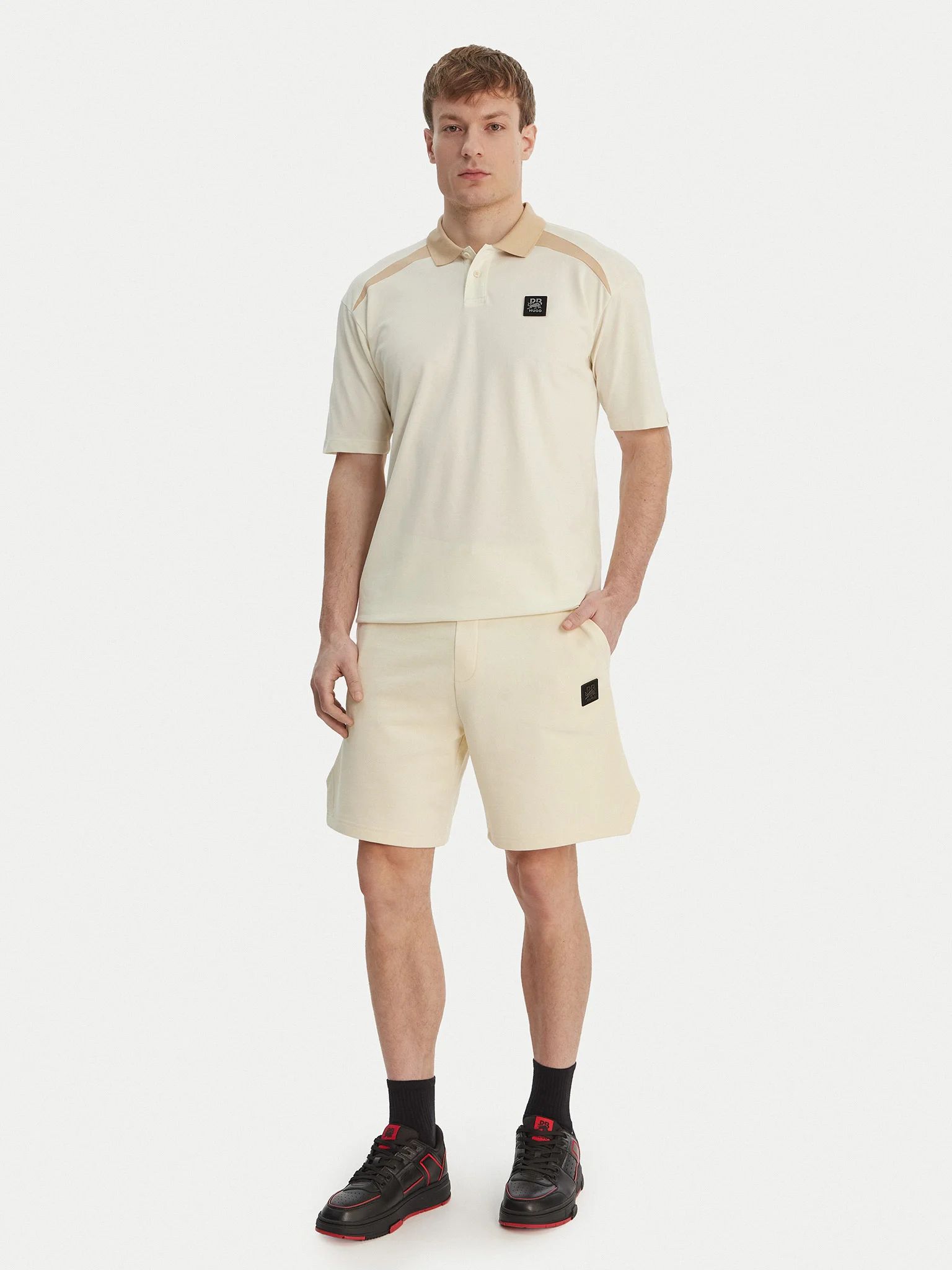 HUGO - Áo polo cotton co giãn Hugo x RB với họa tiết bò tót