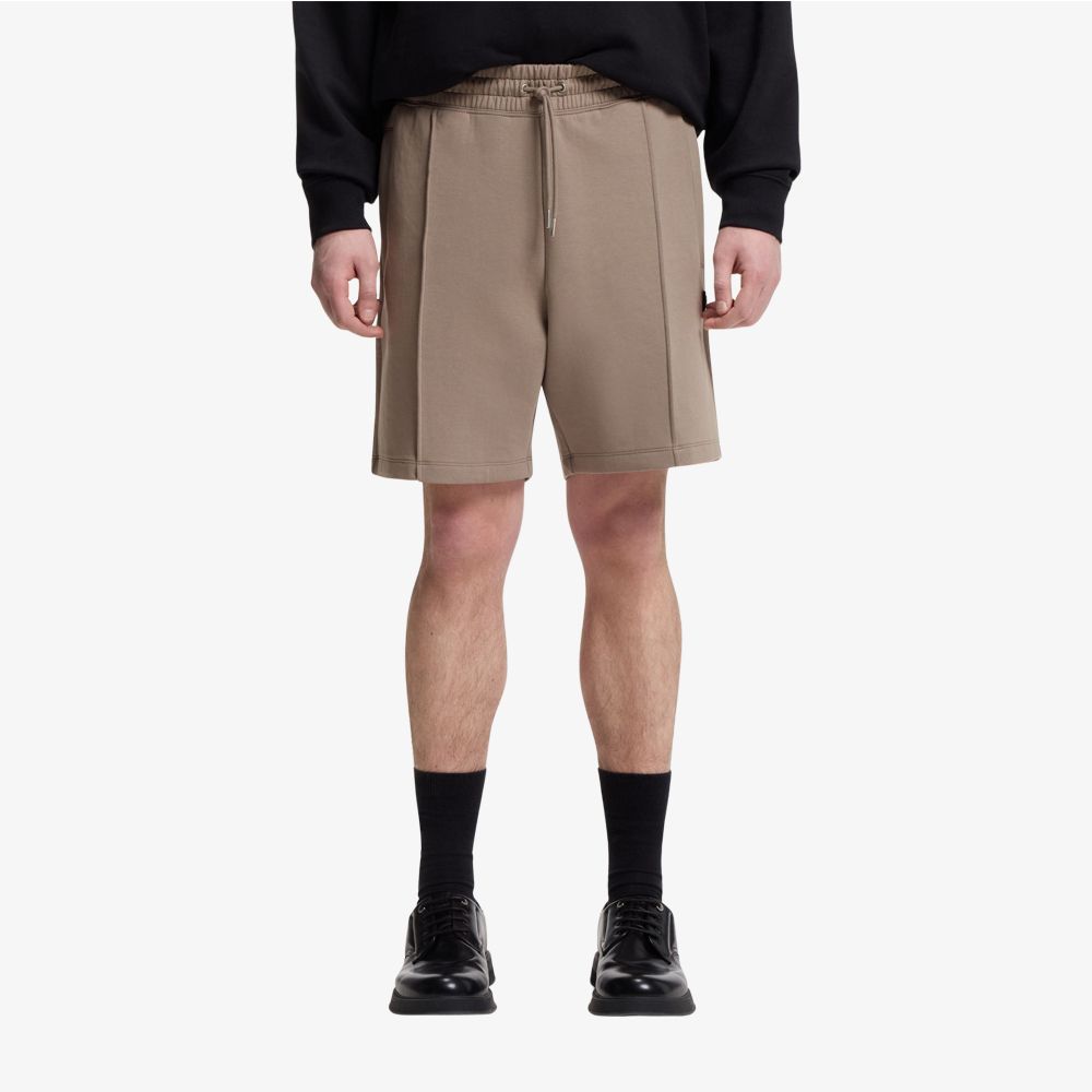HUGO - Quần short với viền logo xếp lớp