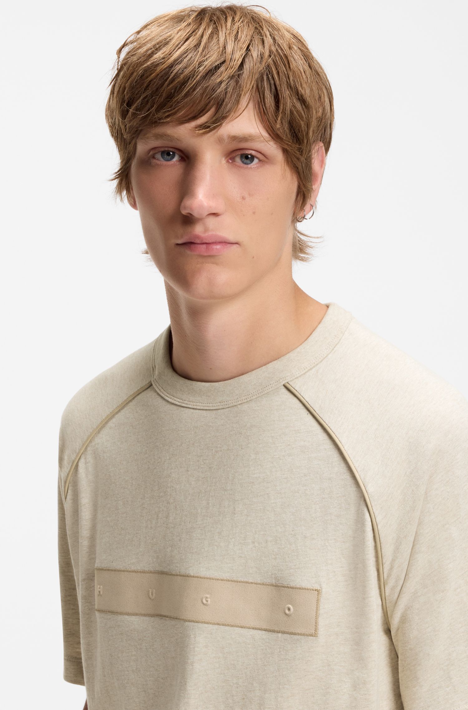 HUGO - Áo thun HUGO regular fit