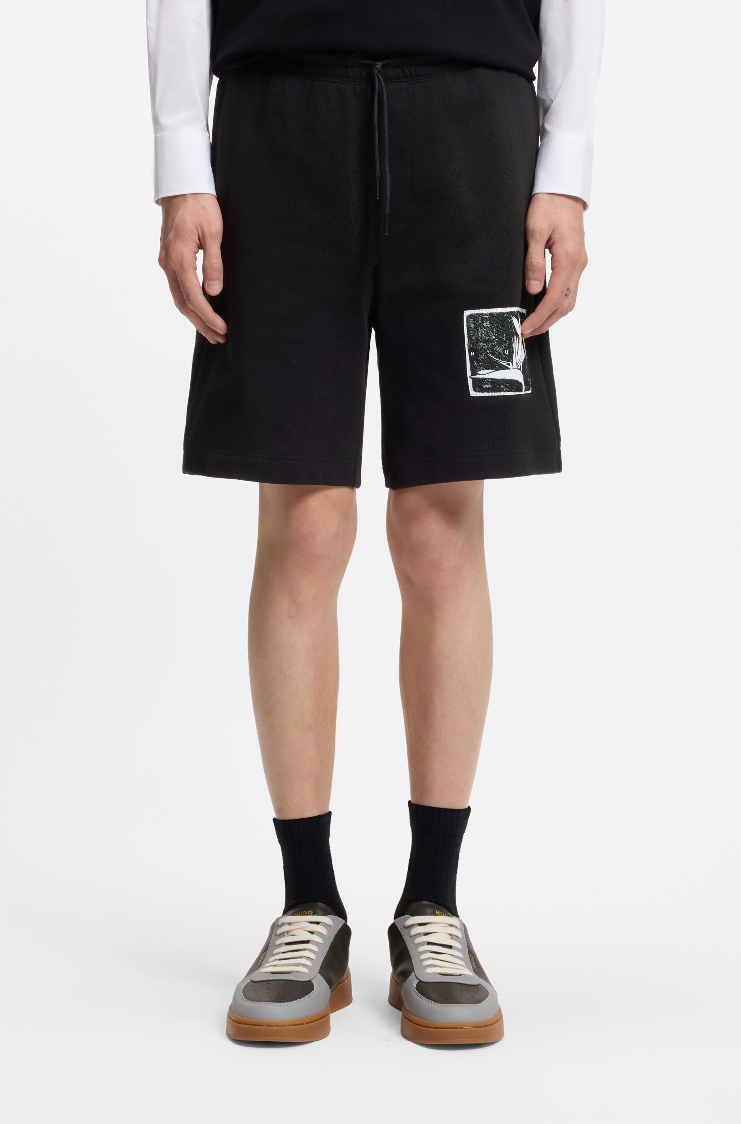 HUGO - Quần short chất liệu cotton terry họa tiết