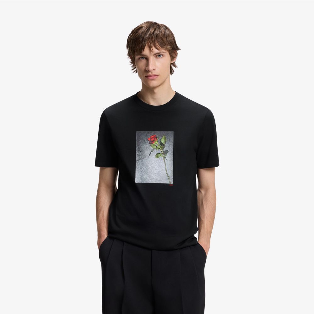 HUGO - Áo thun cotton jersey với hình in nghệ thuật.