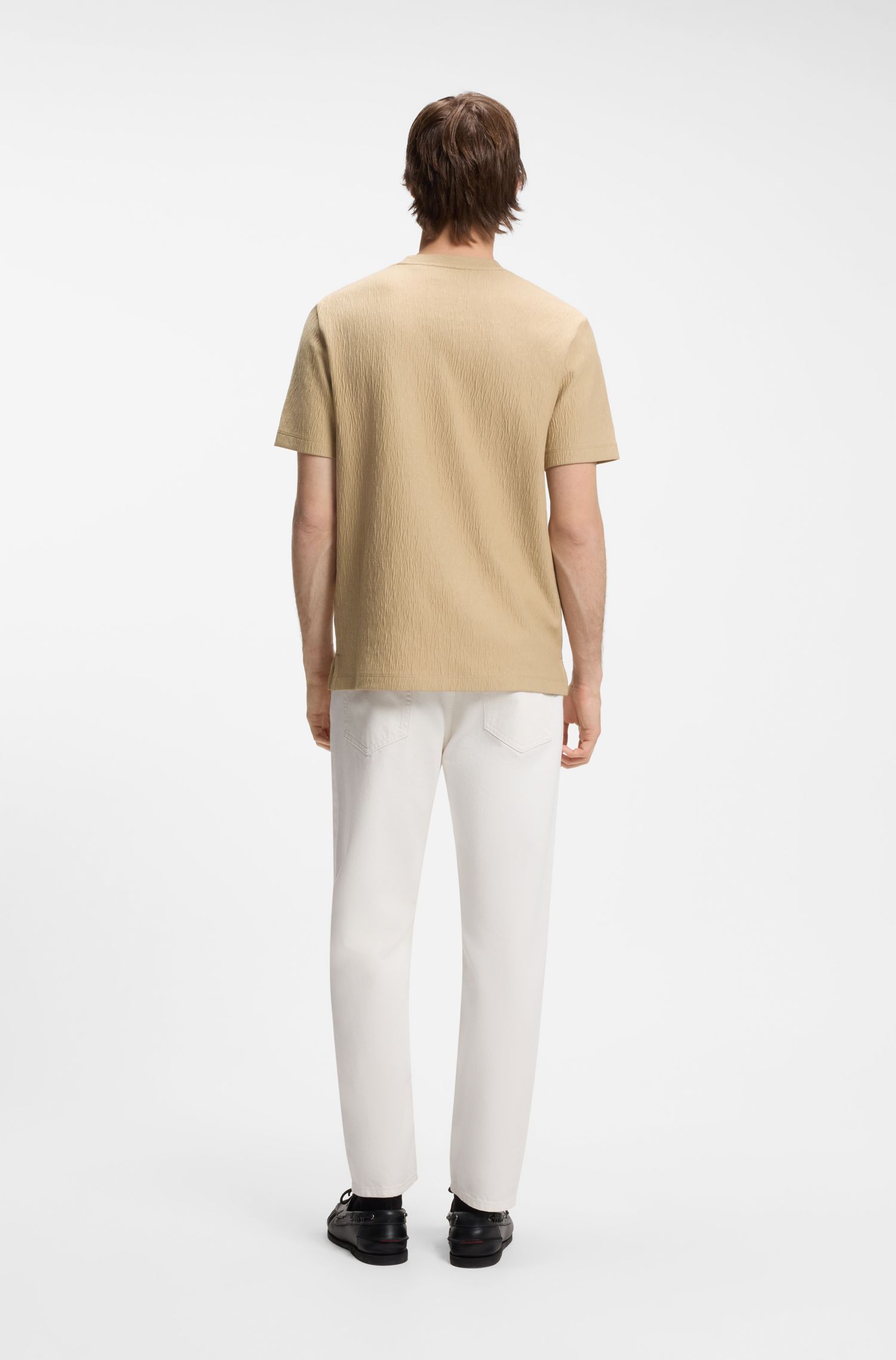 HUGO - Áo thun pha cotton với hiệu ứng nhăn.