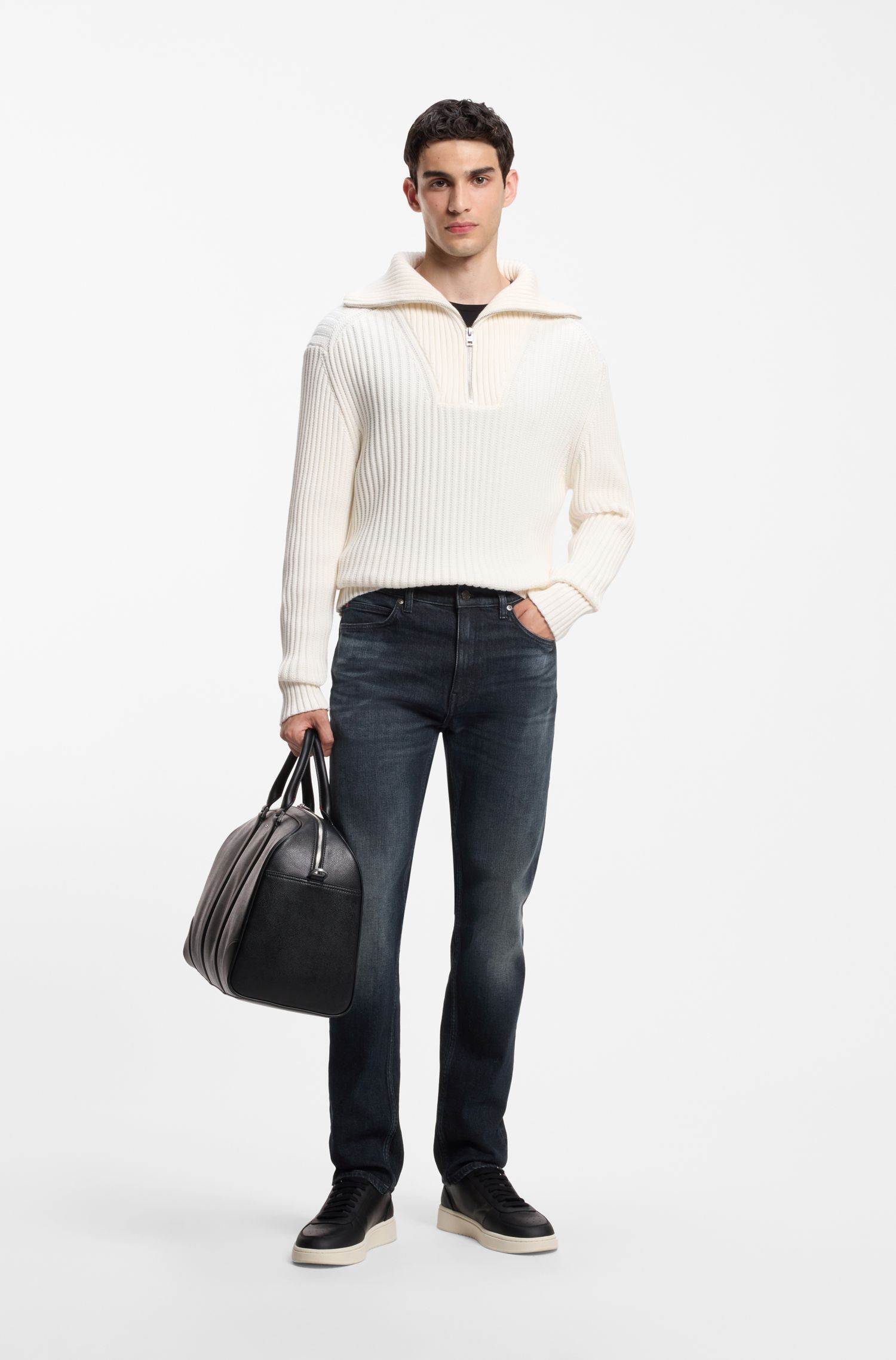 Quần jeans Hugo