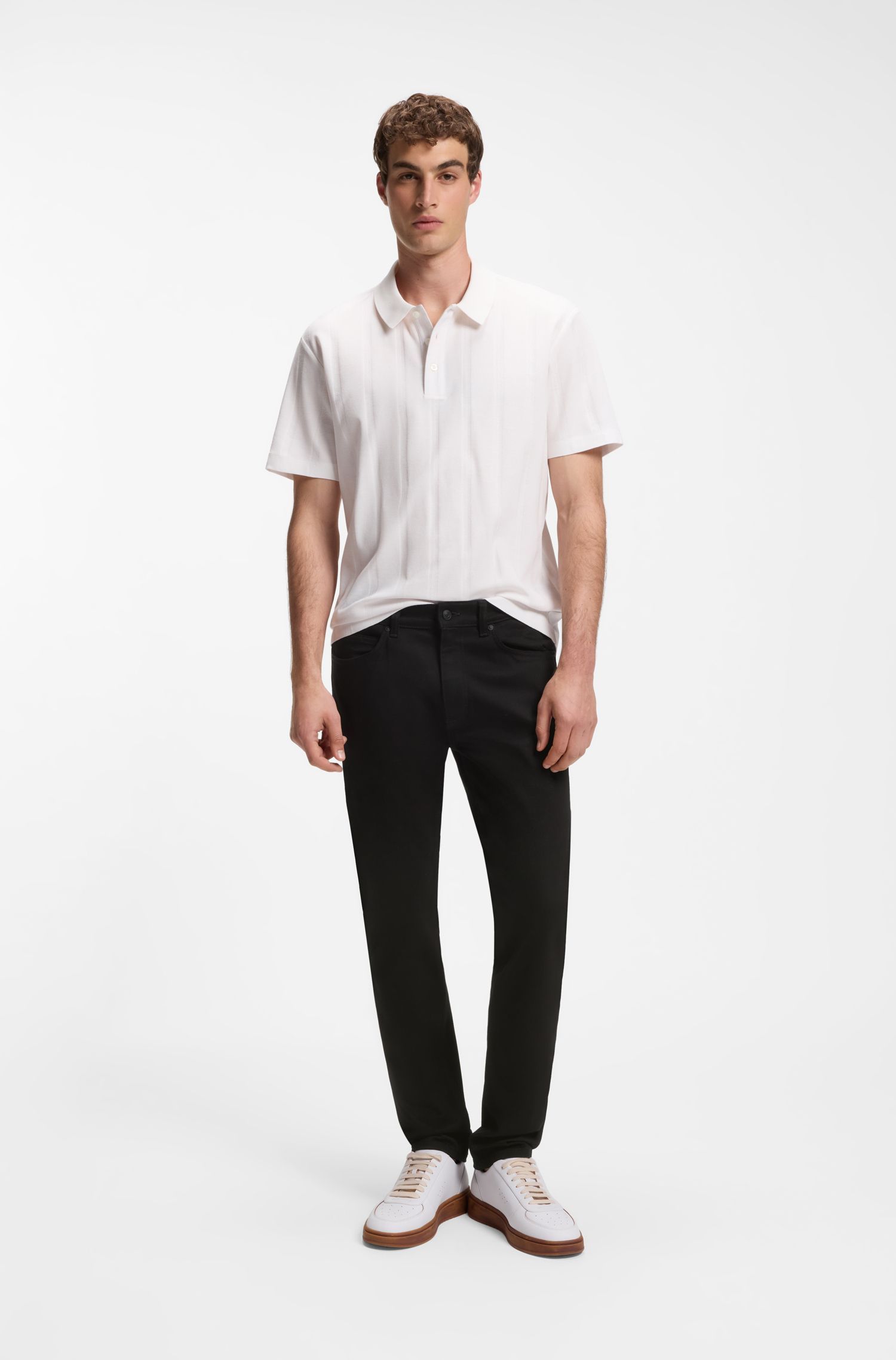 Quần jeans Hugo