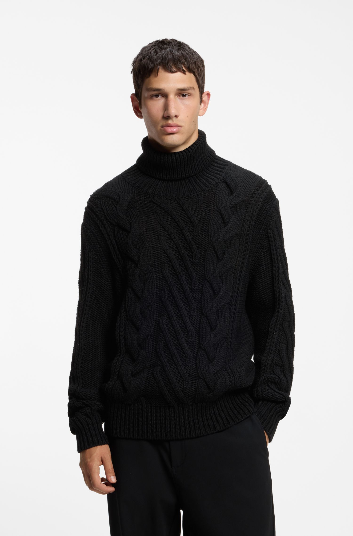 Áo len cổ lọ oversize dệt cáp
