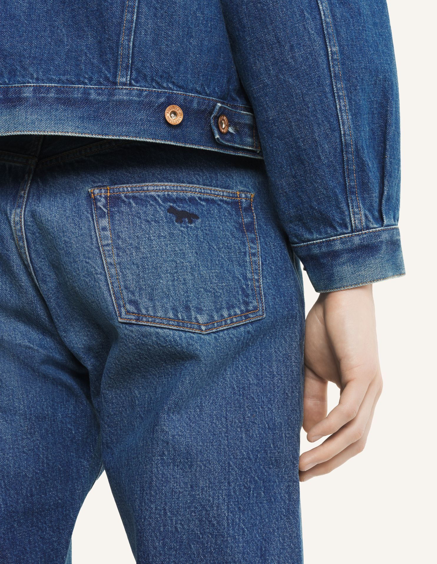 Maison Kitsuné - Quần jeans unisex MAISON KITSUNE x KURO Selvedge Voyage