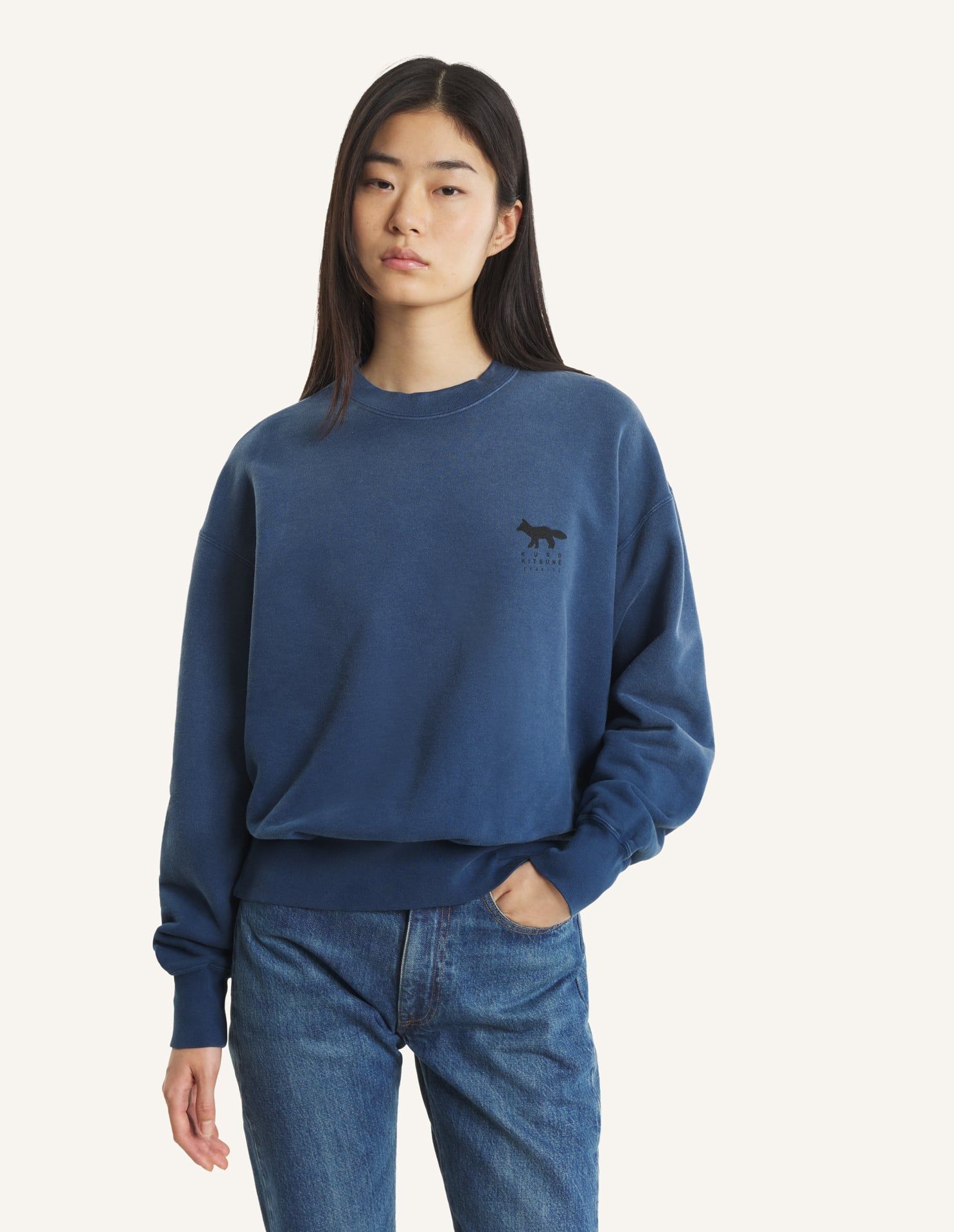 Maison Kitsuné - Áo nỉ unisex MAISON KITSUNE x KURO Sunfaded Fox