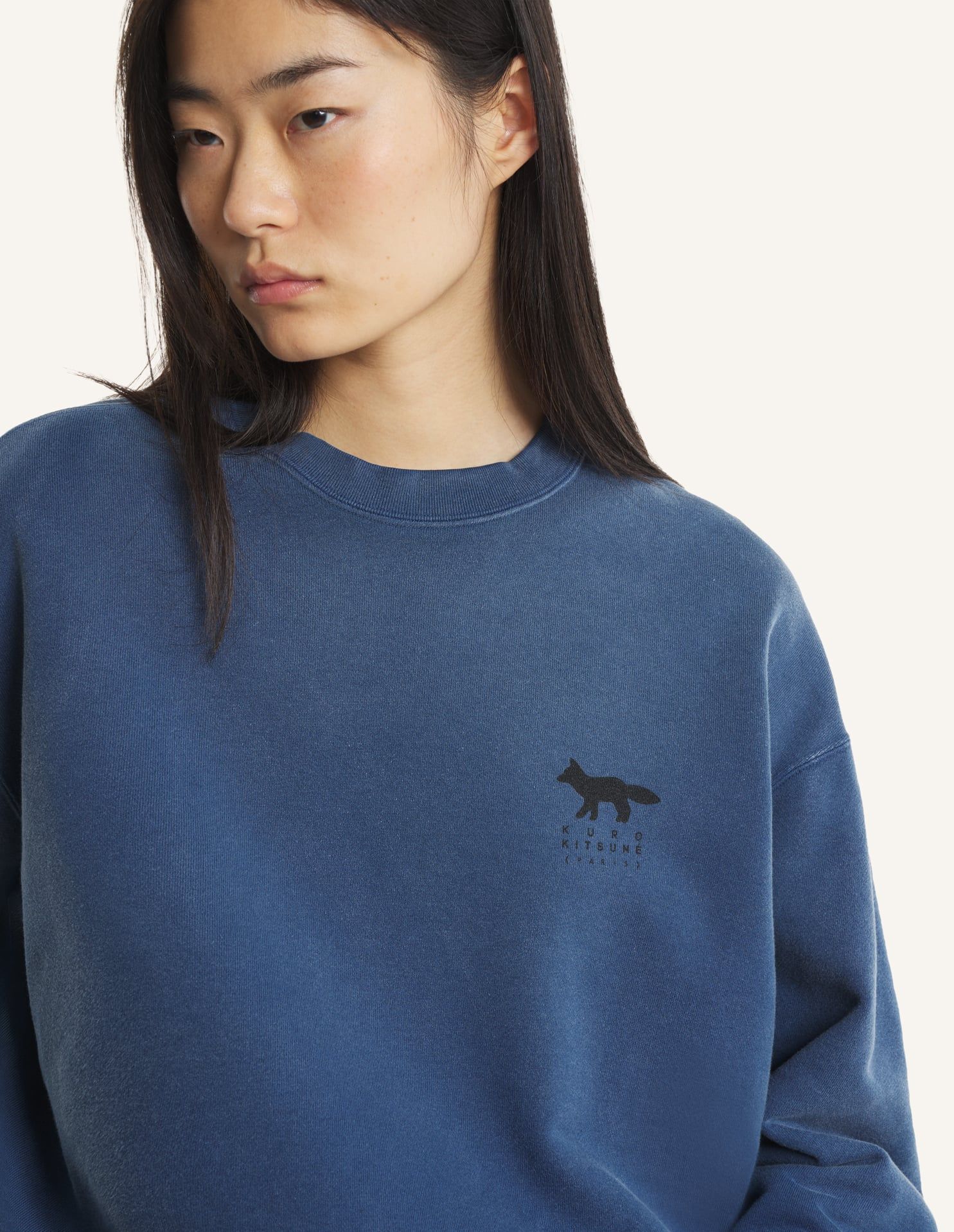 Maison Kitsuné - Áo nỉ unisex MAISON KITSUNE x KURO Sunfaded Fox