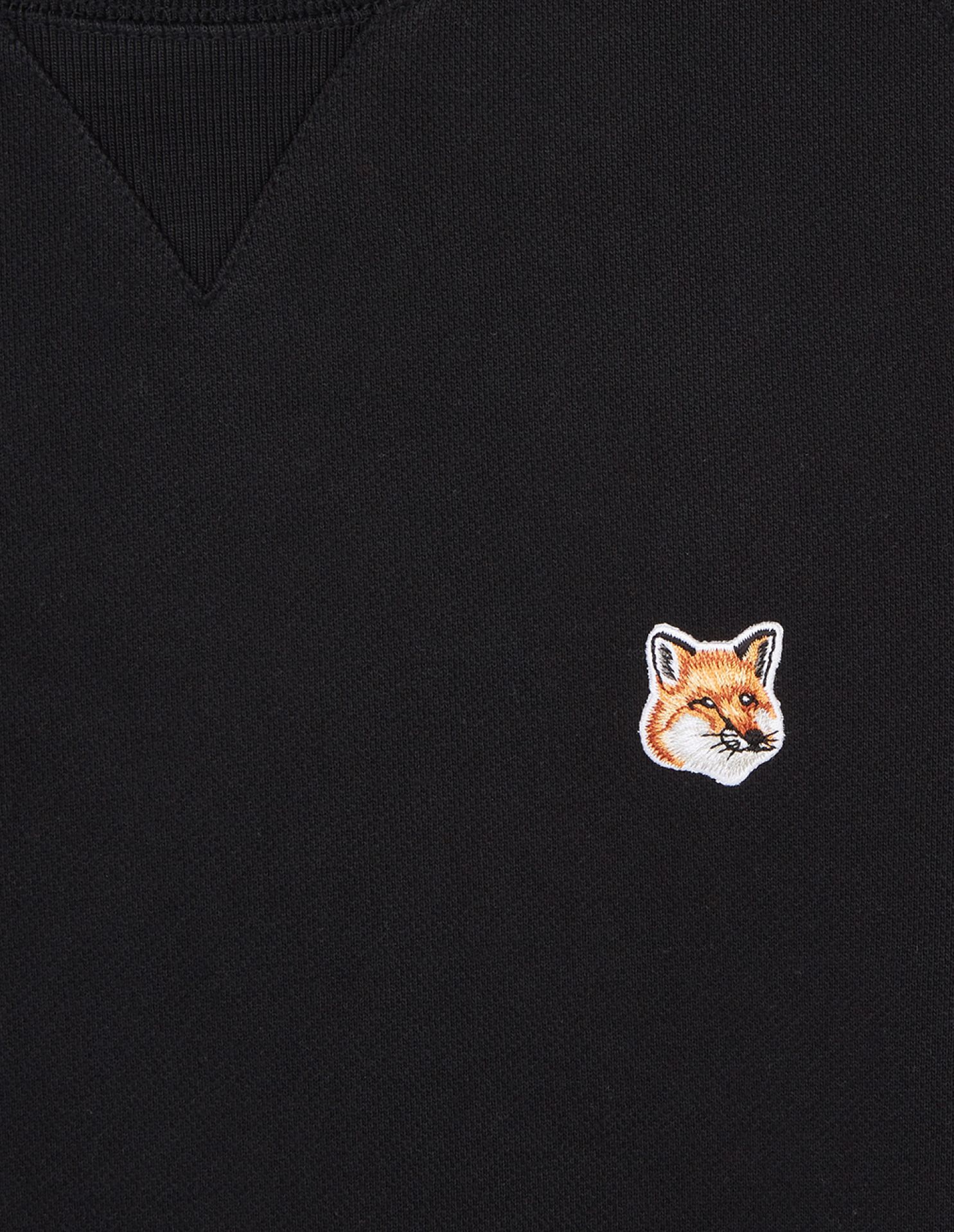 Áo nỉ Fox Head dáng Classic