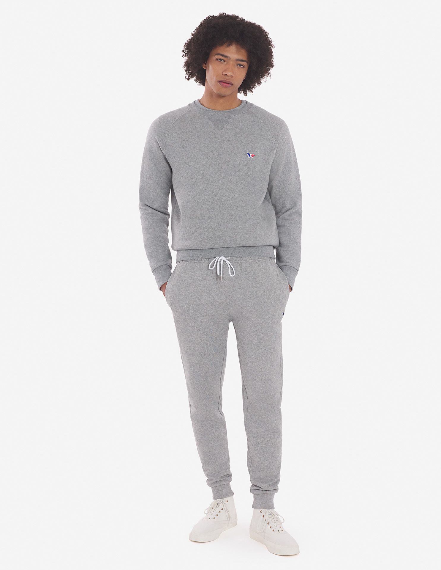 Maison Kitsuné - Áo nỉ clean Tricolor Fox dáng Classic