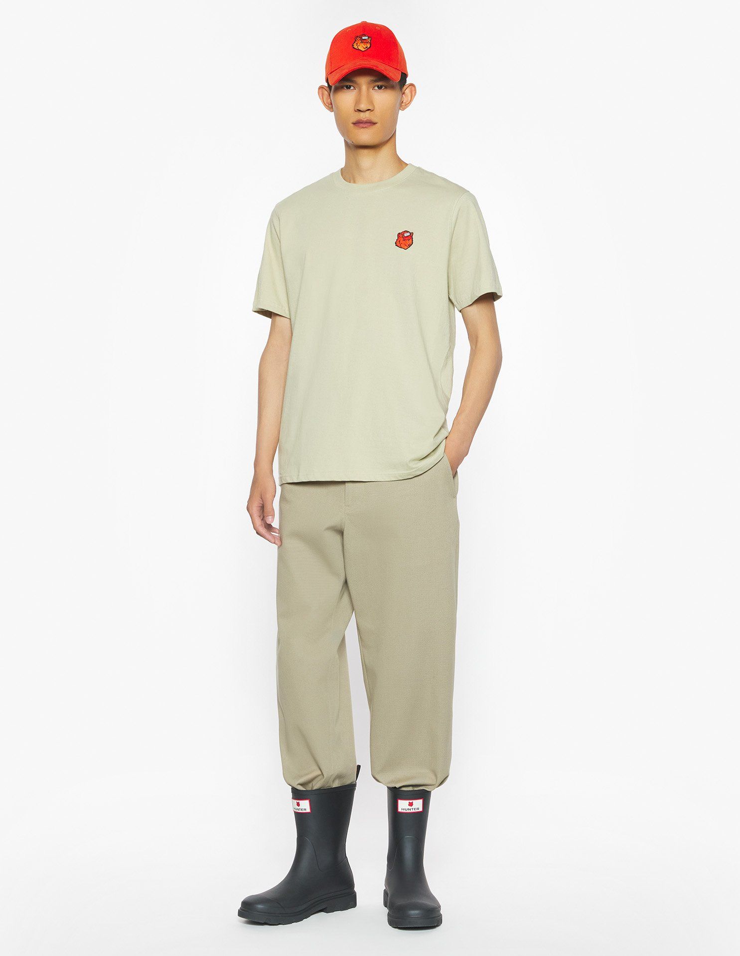 Maison Kitsuné - Áo thun unisex MAISON KITSUNÉ x HUNTER FOX HEAD dáng Regular
