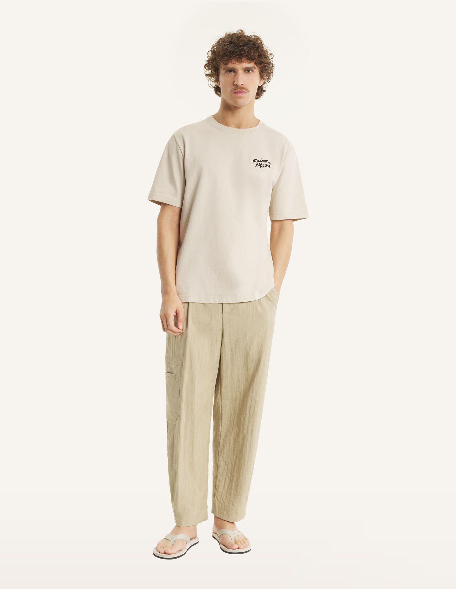 Maison Kitsuné - Áo phông nam Maison Kitusne Handwriting dáng Comfort