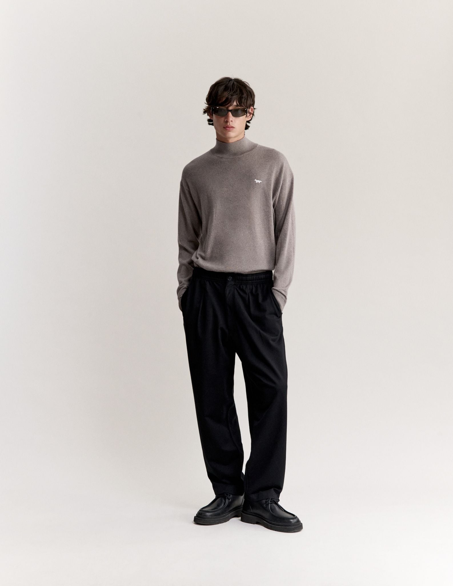 Quần jogger nam ống rộng dáng relaxed