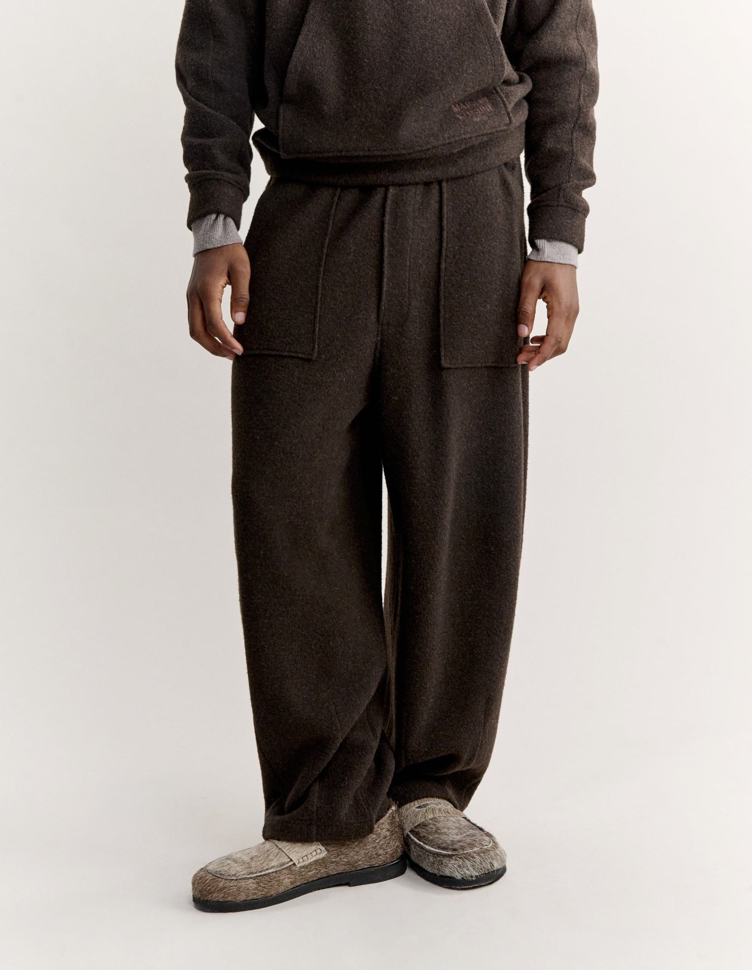 Quần jogger nam nỉ pha len ống rộng dáng comfort