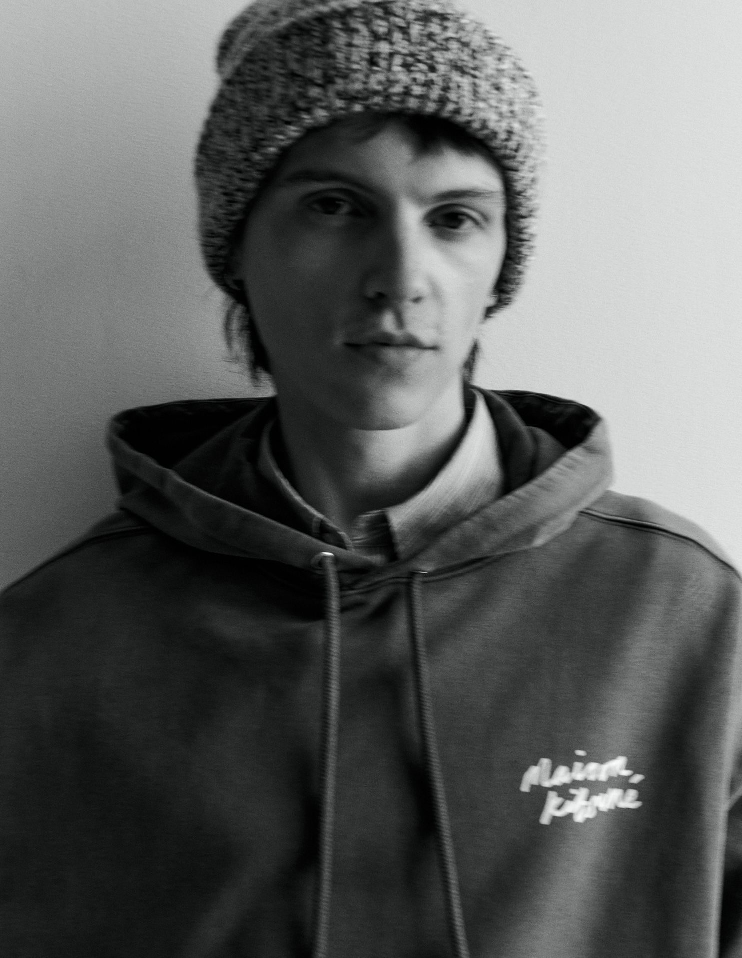 Áo hoodie nam Maison Kitsuné Handwriting phai màu dáng oversize