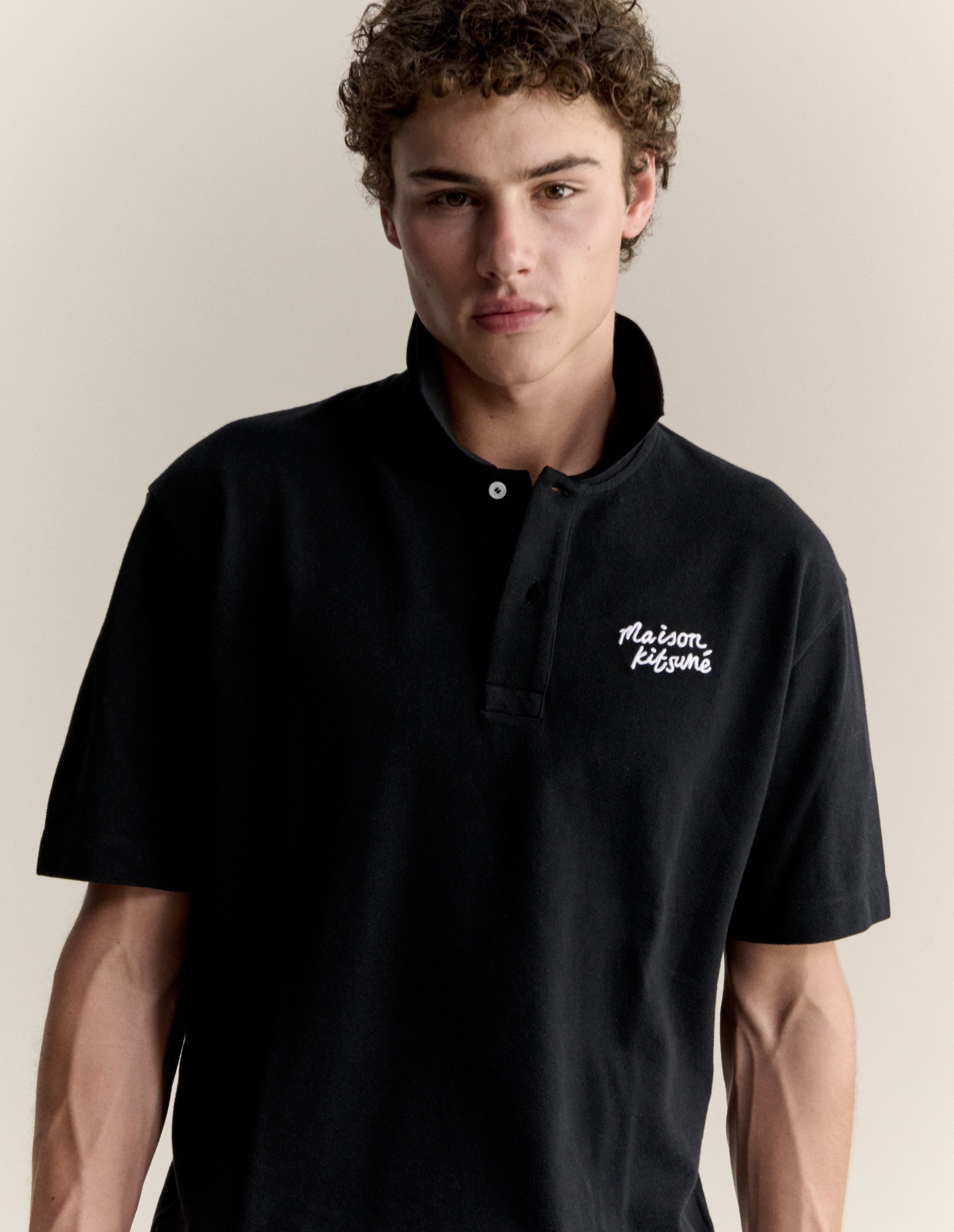 Áo Polo nam Maison Kitsuné Handwriting dáng comfort