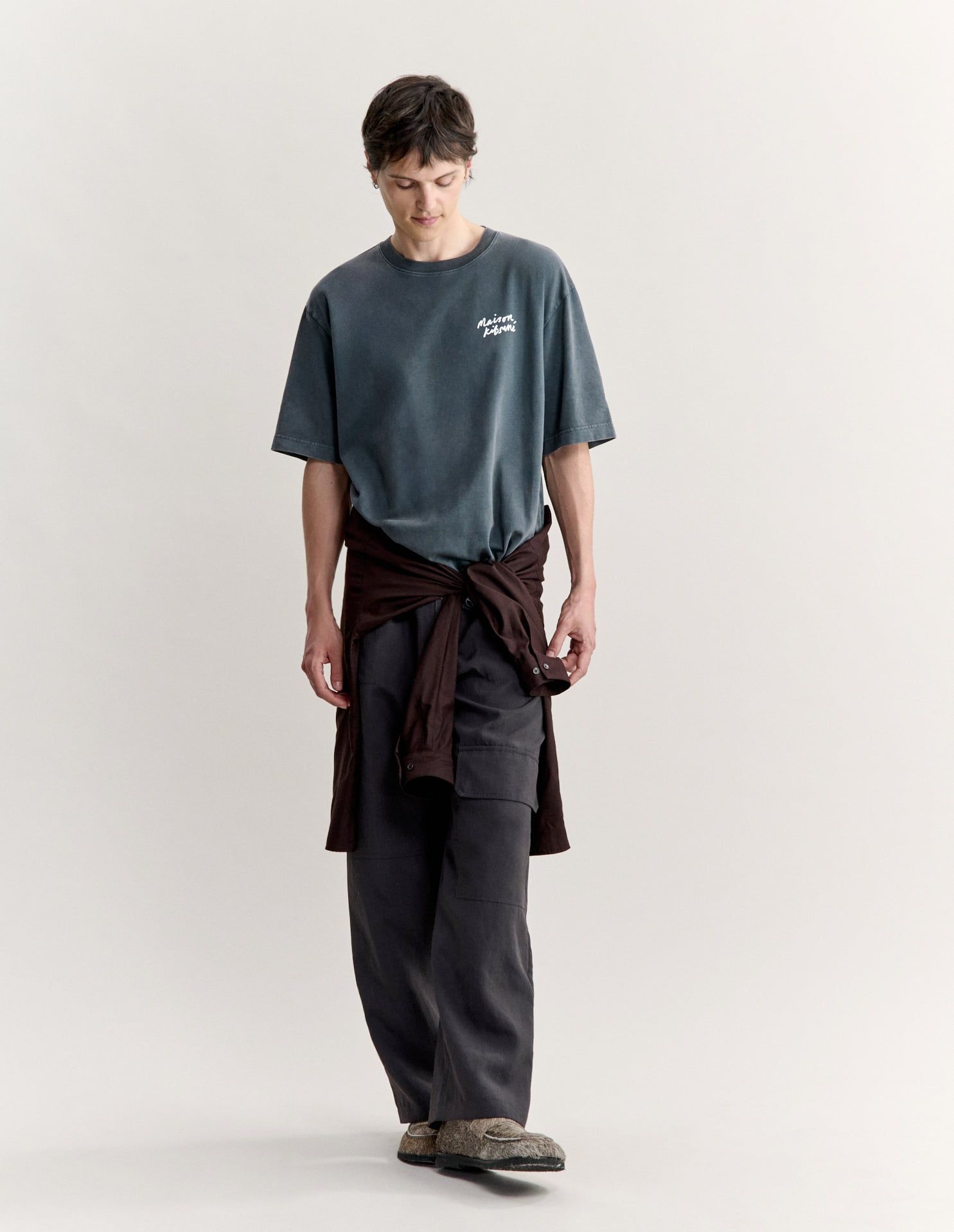 Áo thun nam Maison Kitsuné Handwriting phai màu dáng oversize
