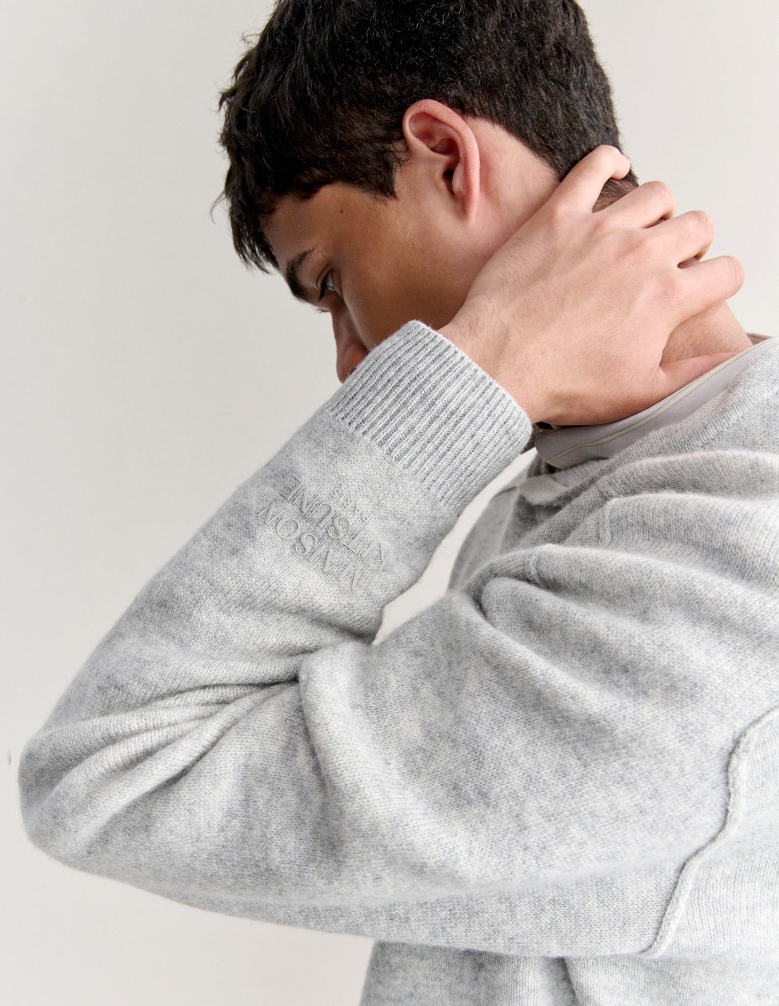 Áo hoodie nam len cashmere hai mặt dáng comfort