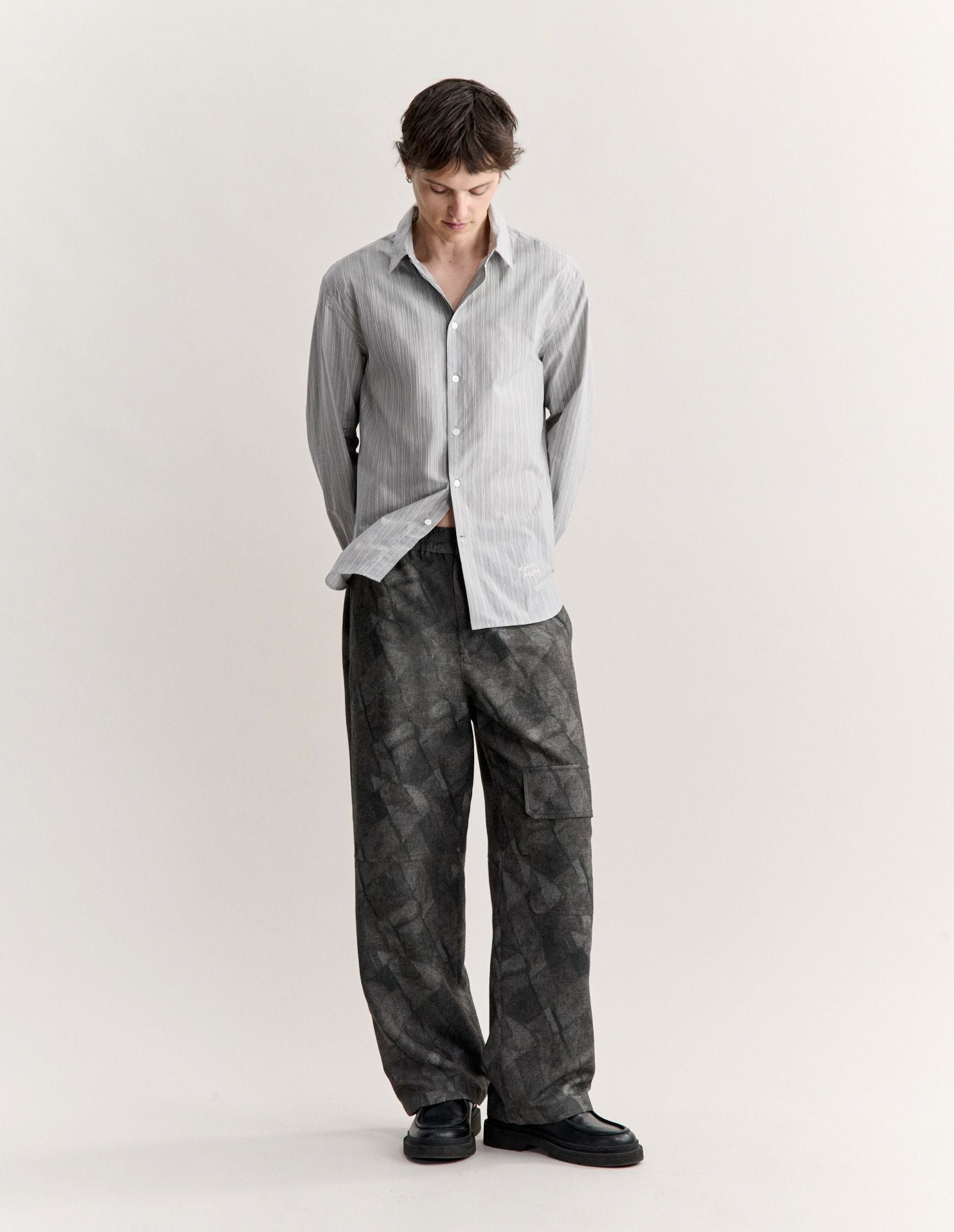 Áo sơ mi nam Maison Kitsuné Handwriting kẻ sọc dáng casual