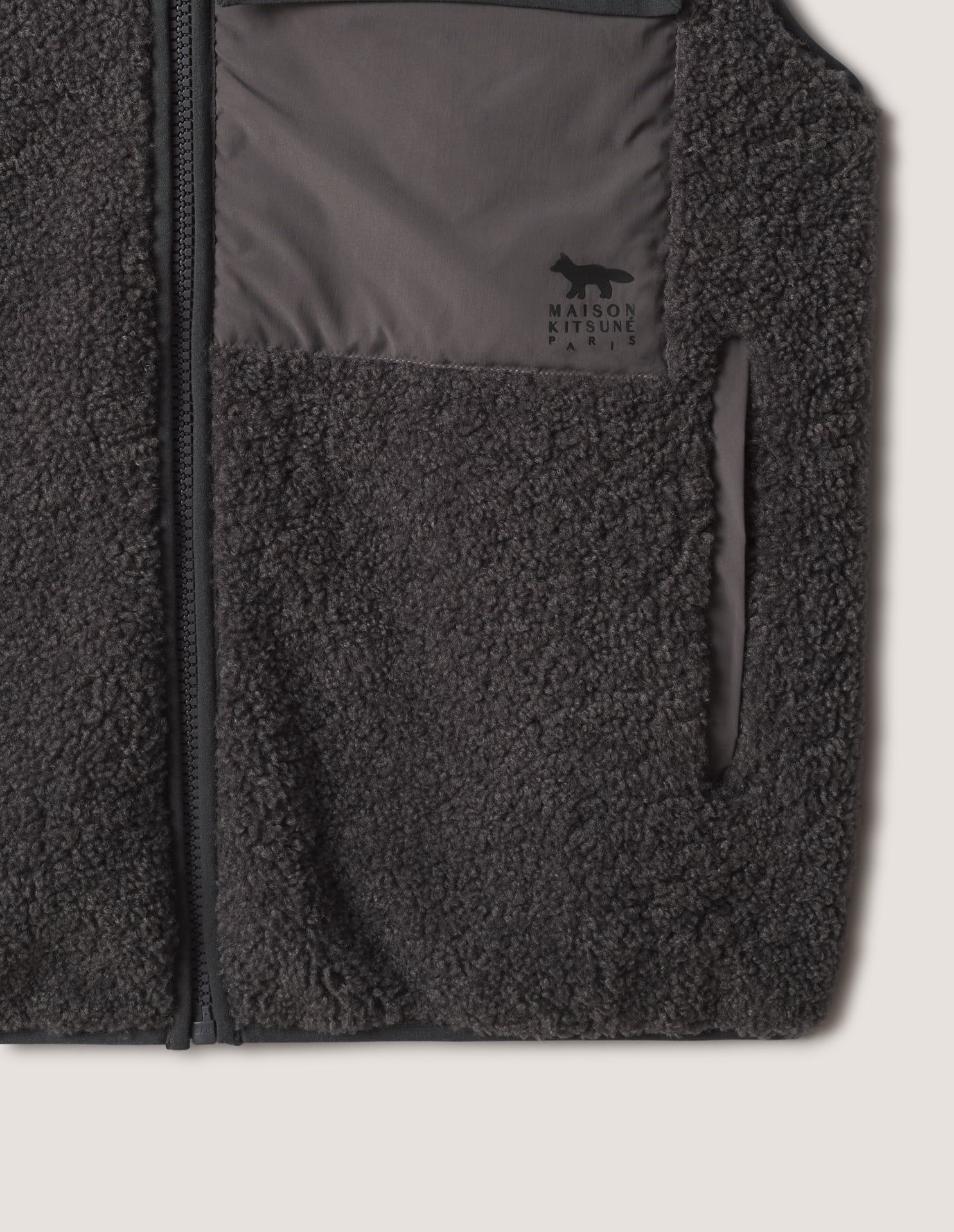 Áo khoác fleece không tay