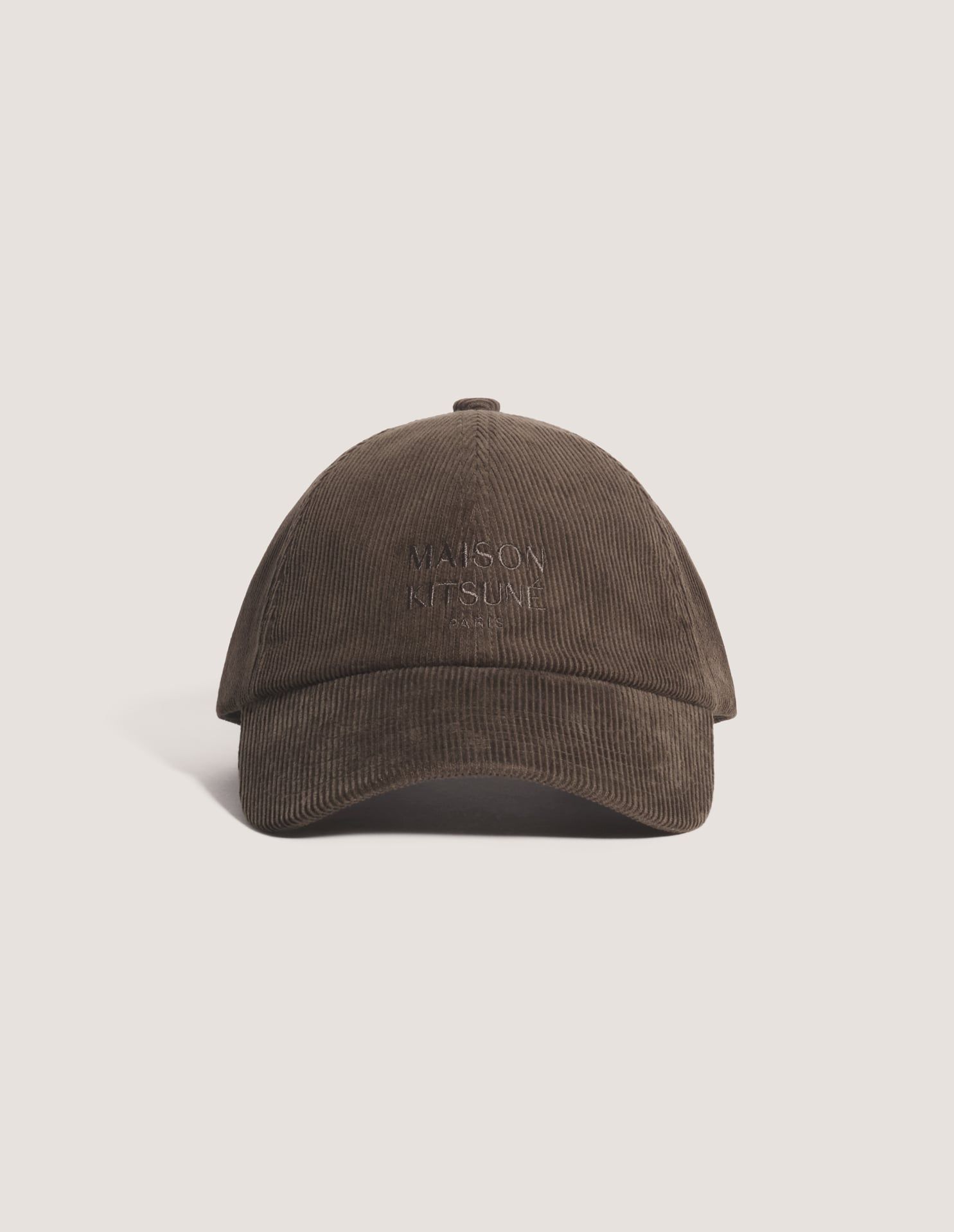 Mũ lưỡi trai Maison Kitsuné Paris nhung tăm