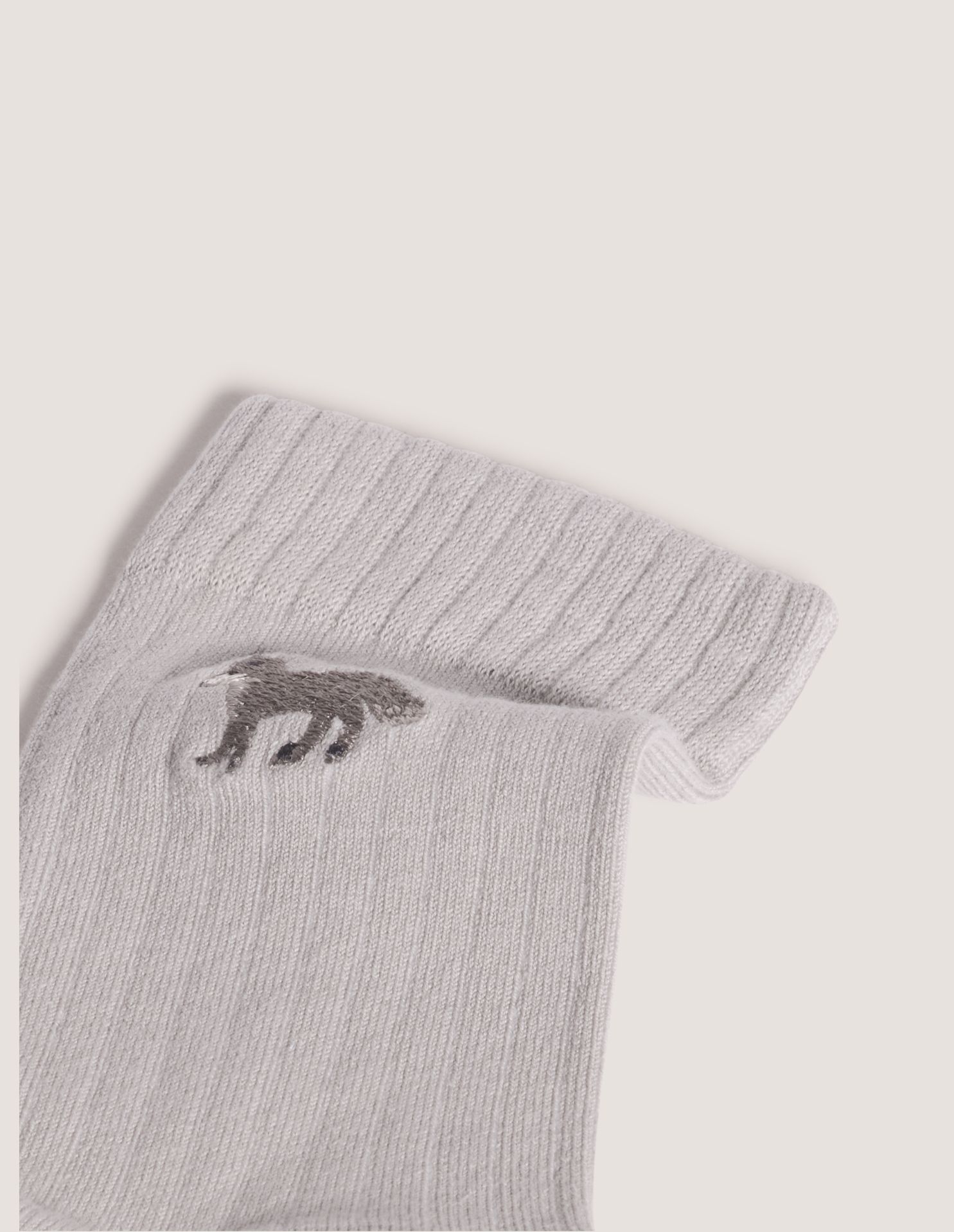 Tất Baby Fox thêu đồng màu