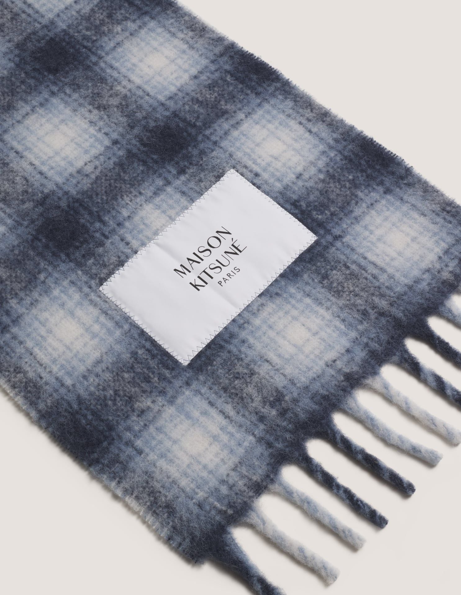 Khăn choàng alpaca caro