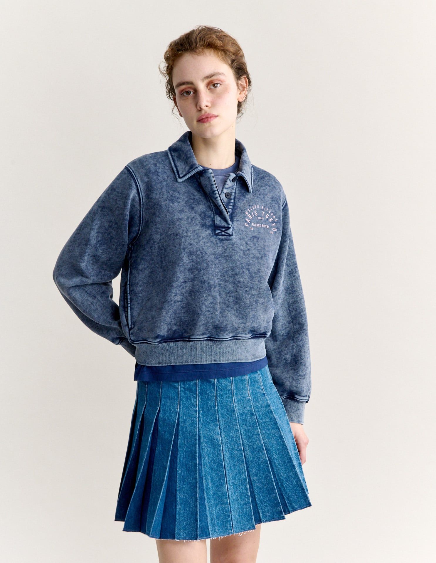 Áo sweatshirt polo nữ College dáng cropped