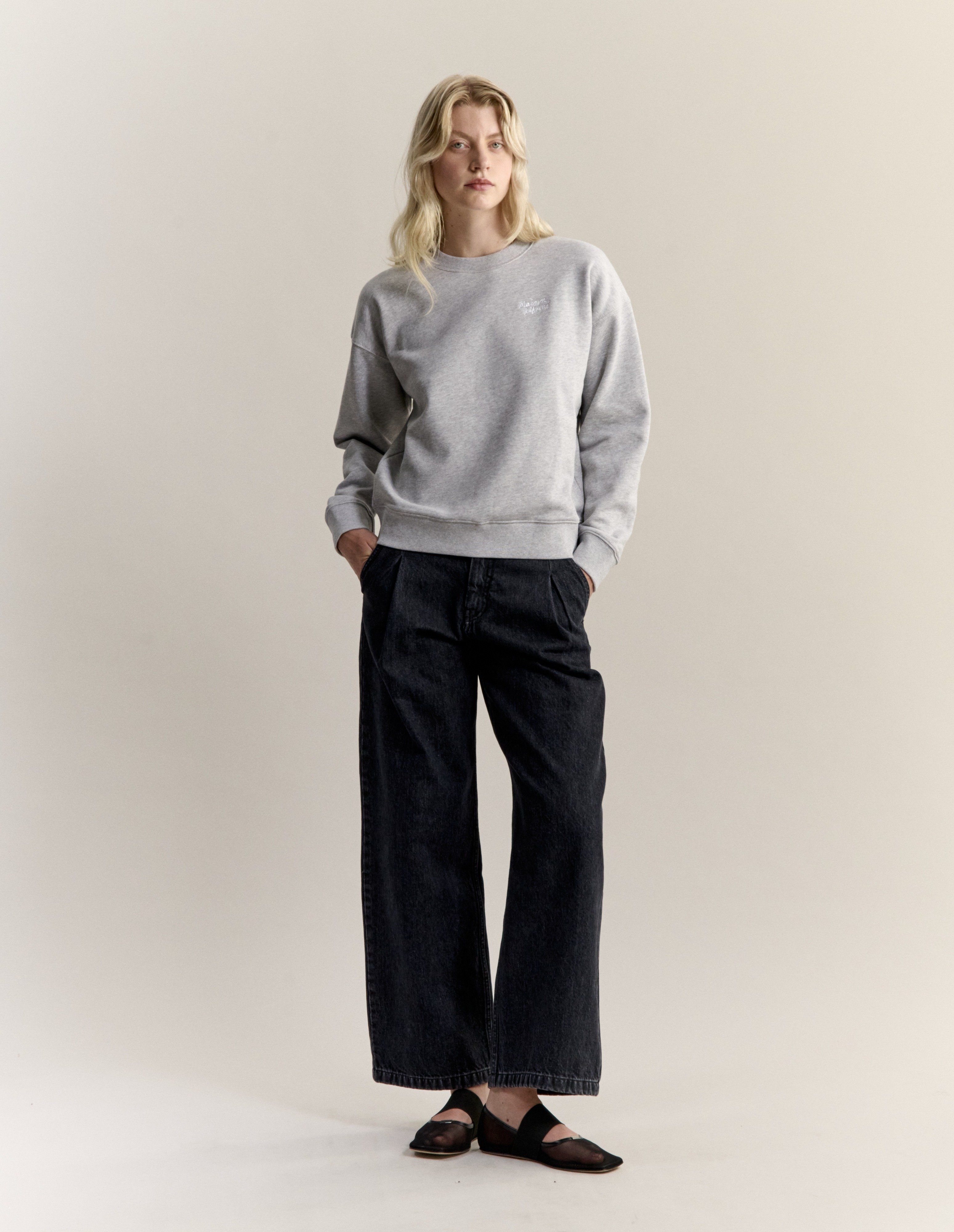 Áo sweatshirt nữ Maison Kitsuné Handwriting dáng comfort
